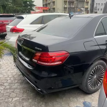 Mercedes-Benz E 350
