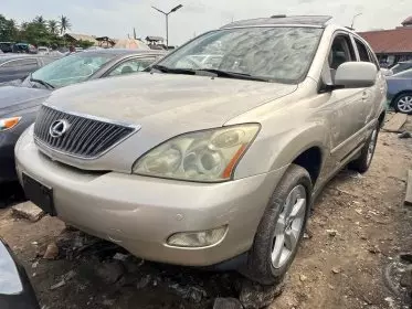 Lexus RX 330