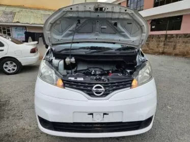 Nissan e-NV200