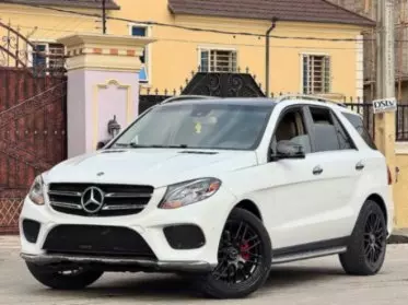 Mercedes-Benz 350