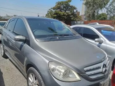 Mercedes-Benz B 170