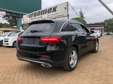 Mercedes-Benz GLC 220