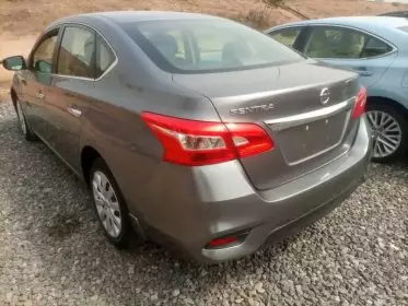 Nissan Sentra