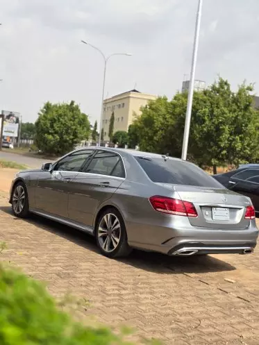 Mercedes-Benz E 350