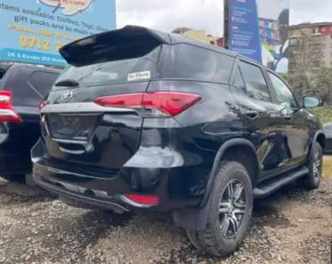 Toyota Fortuner