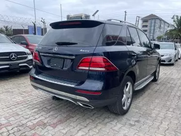 Mercedes-Benz GLE 350
