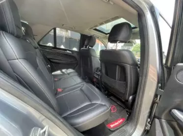 Mercedes-Benz ML 350