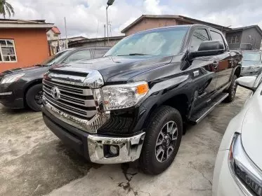 Toyota Tundra