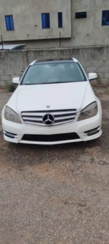Mercedes-Benz C 300