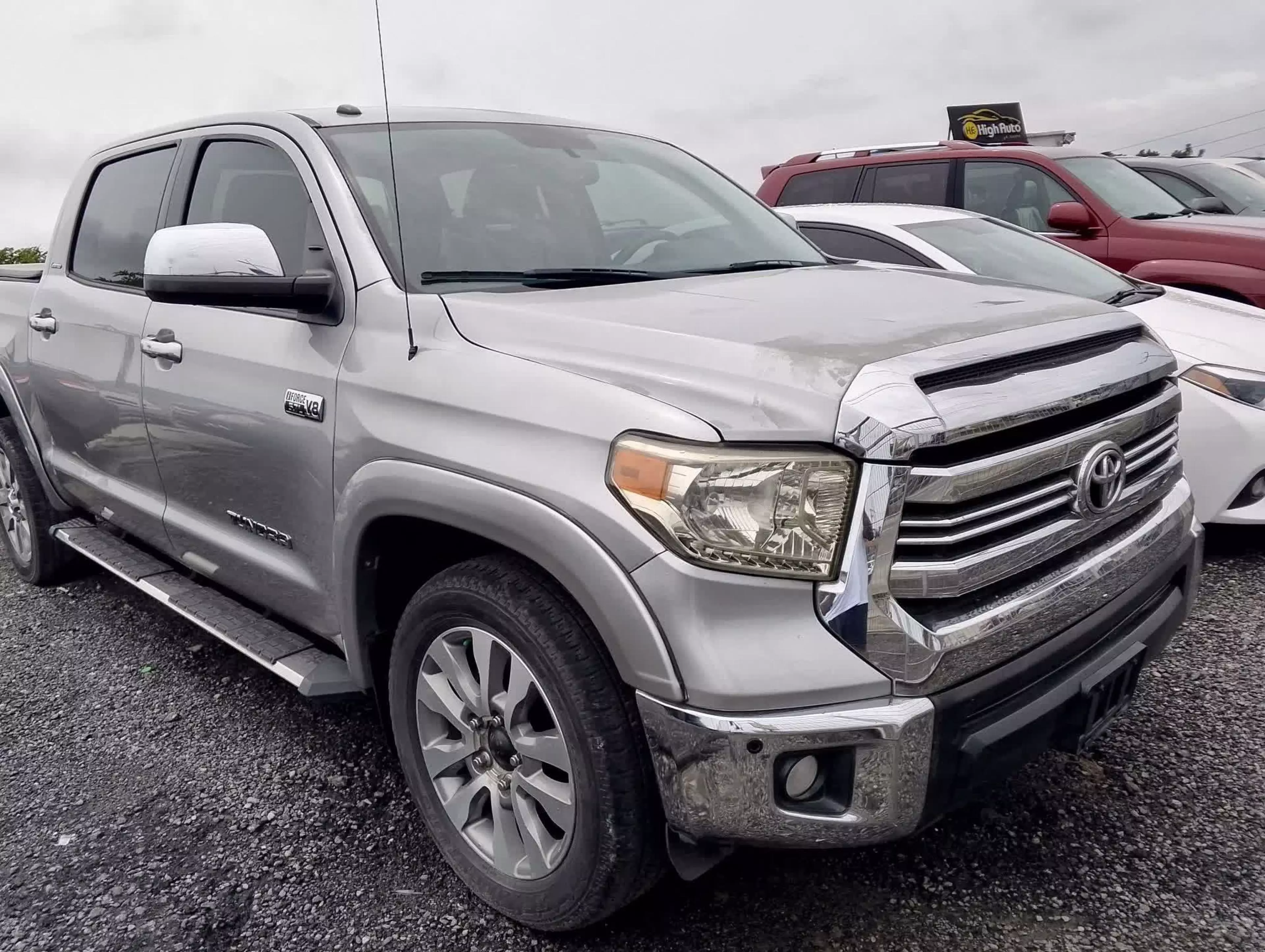 Toyota Tundra - 2017