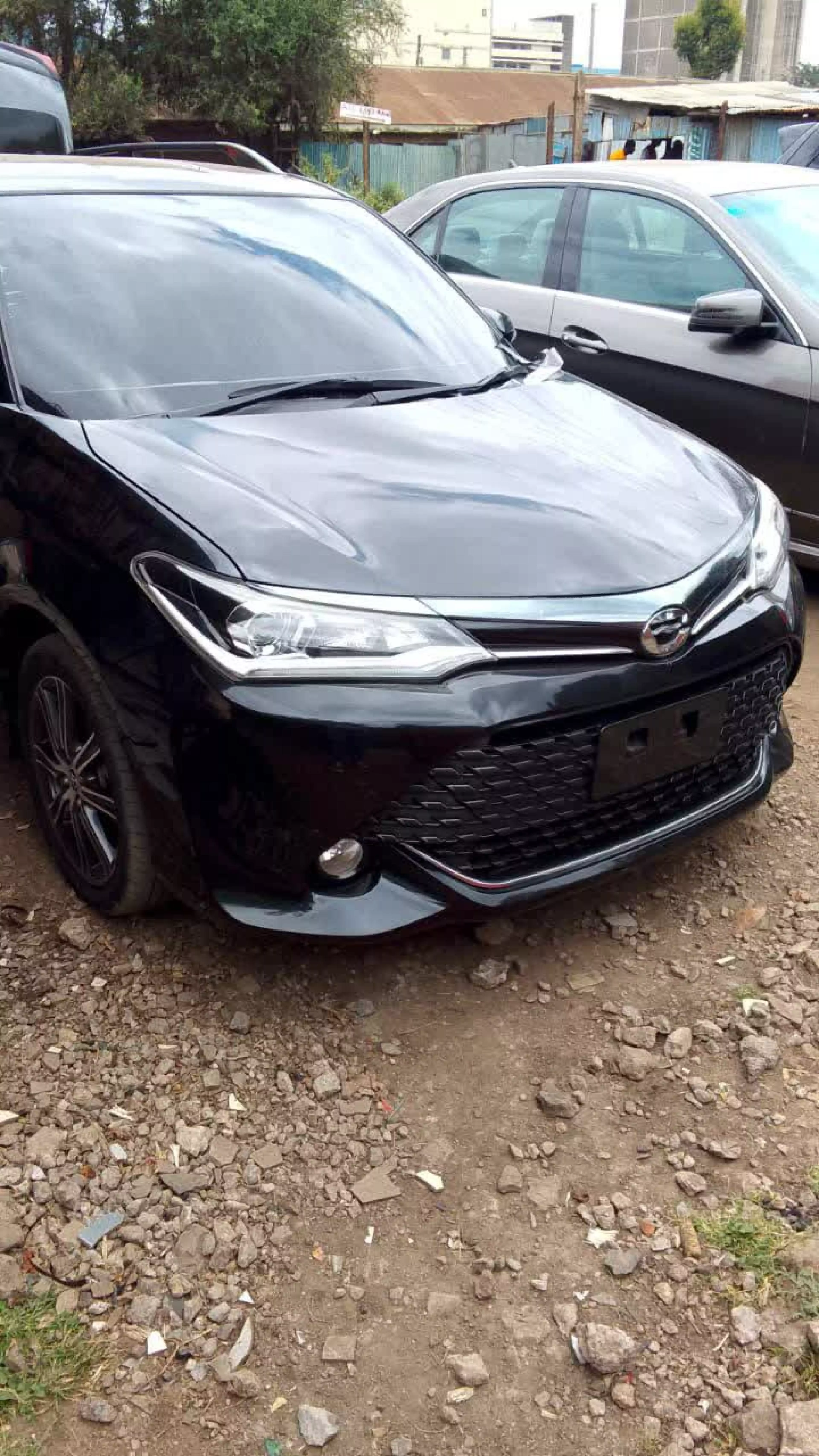 Toyota Fielder  - 2017