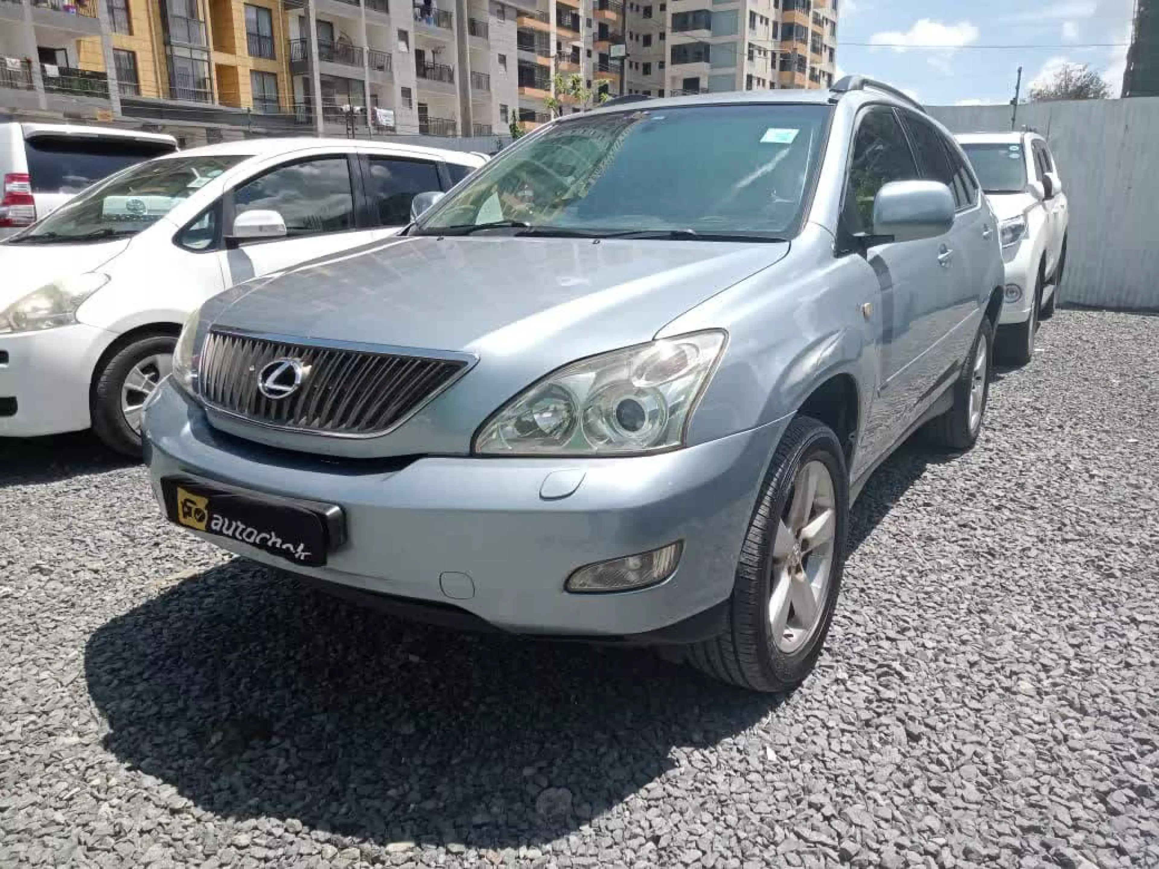 Toyota Harrier - 2005