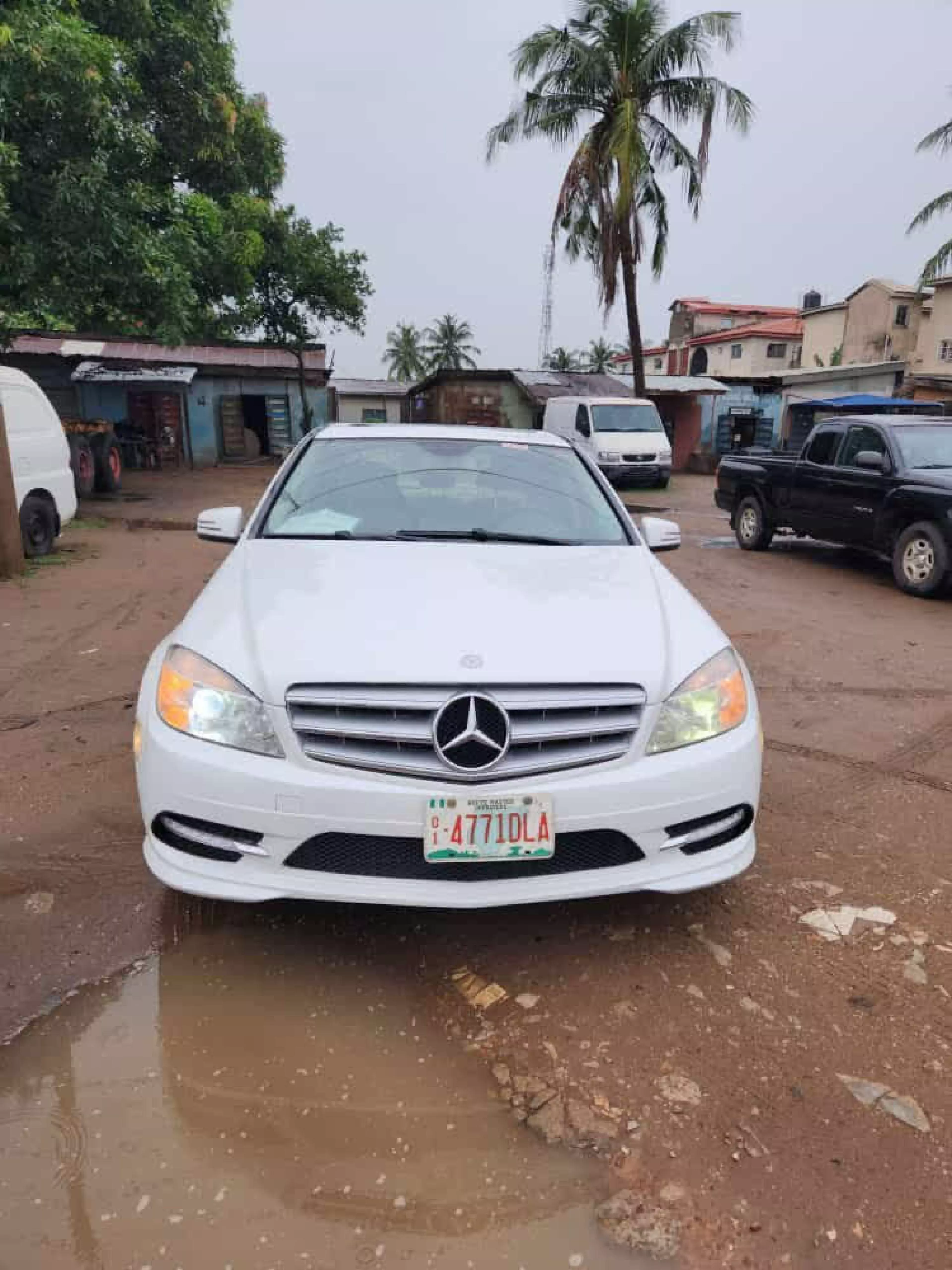 Mercedes-Benz C 300 - 2010