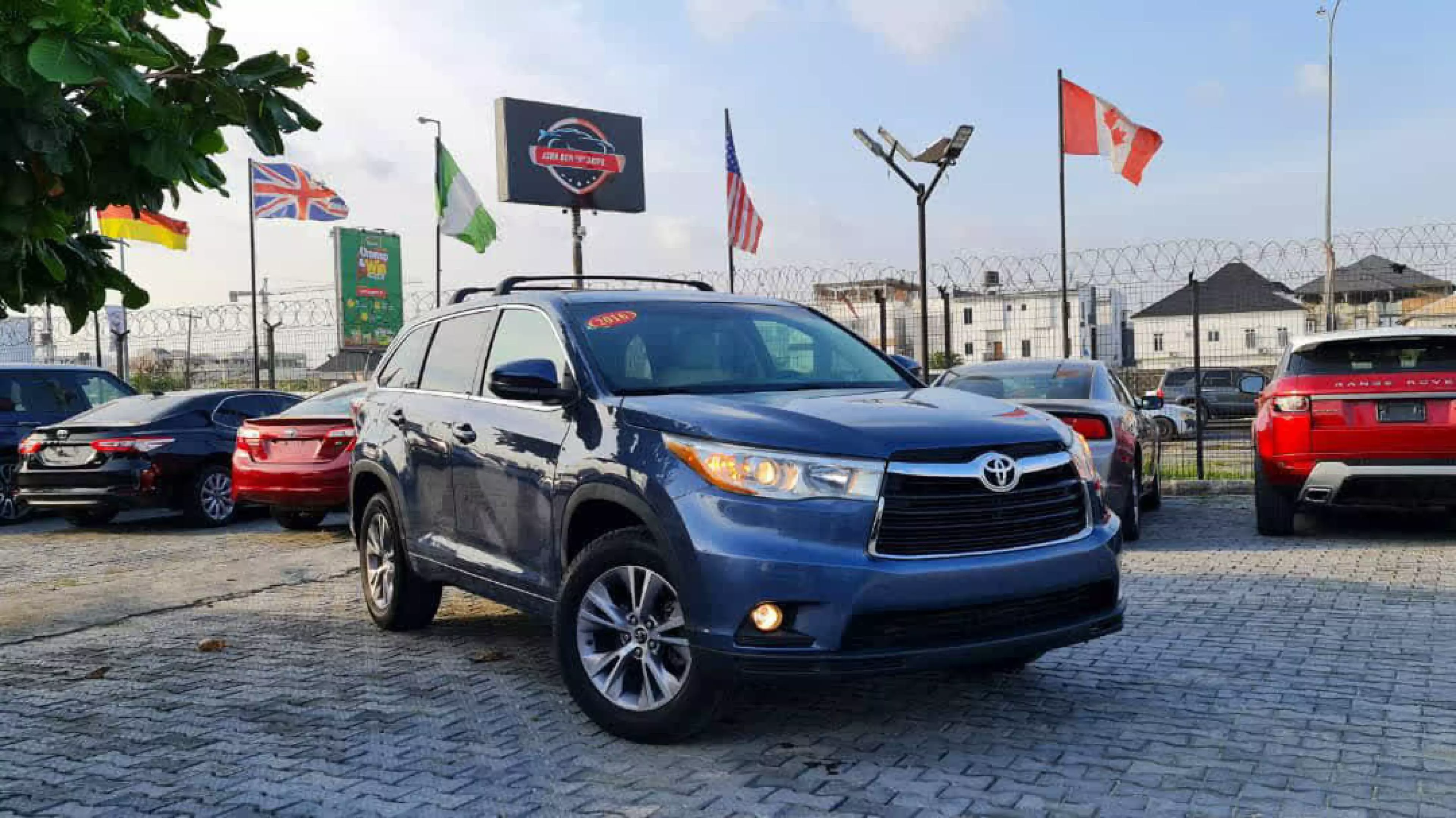 Toyota Highlander - 2016