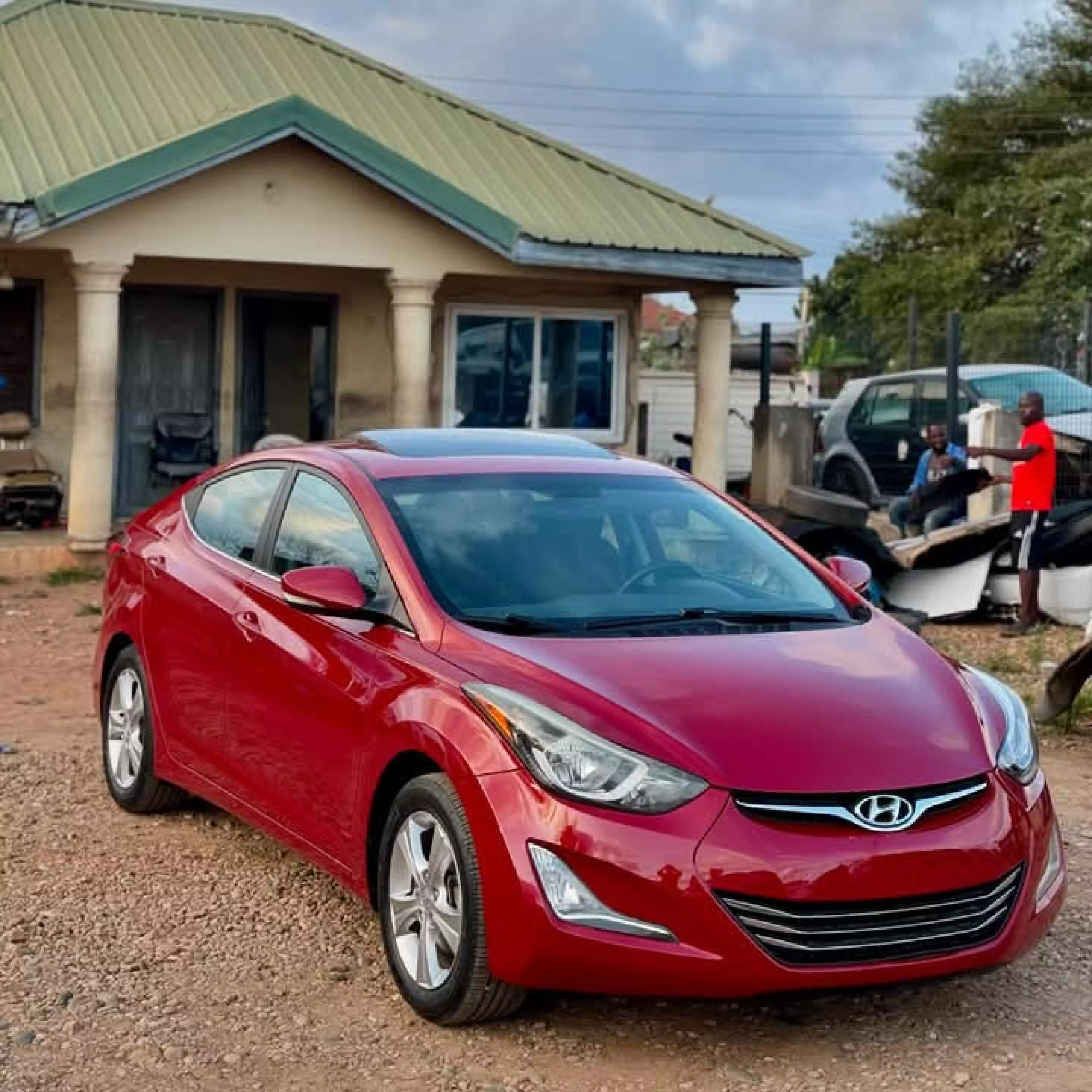 Hyundai Elantra - 2016