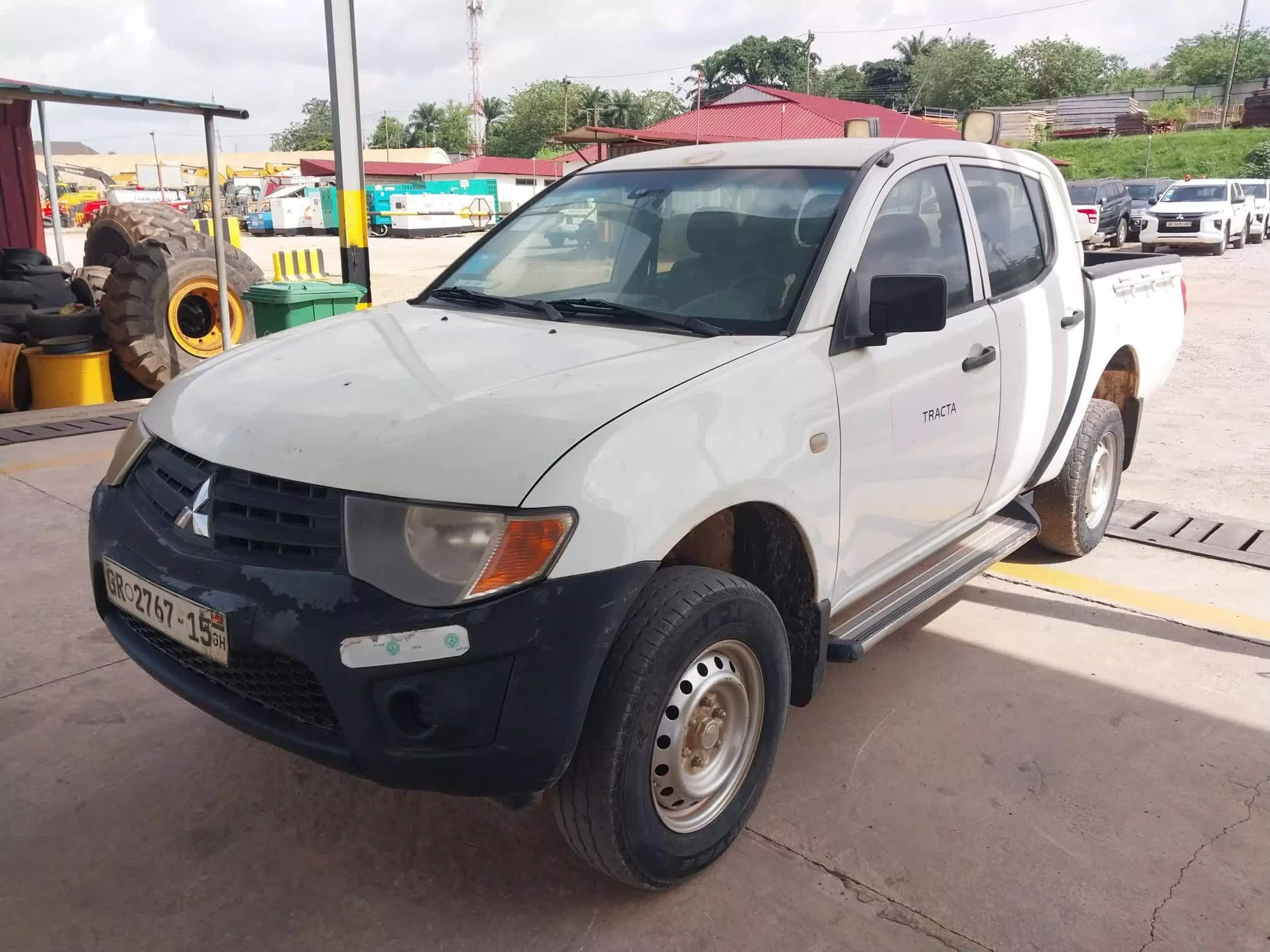 Mitsubishi L200 D/C GL Did - 2015