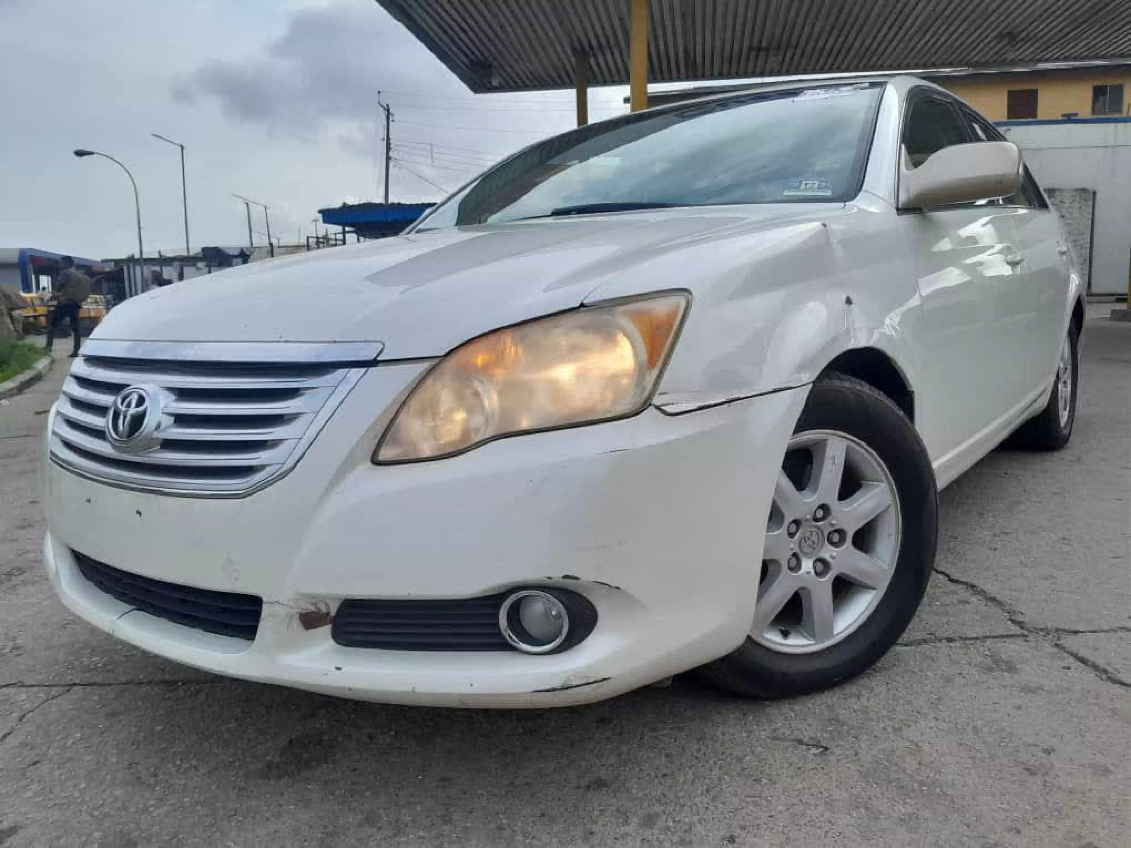 Toyota Avalon  - 2008