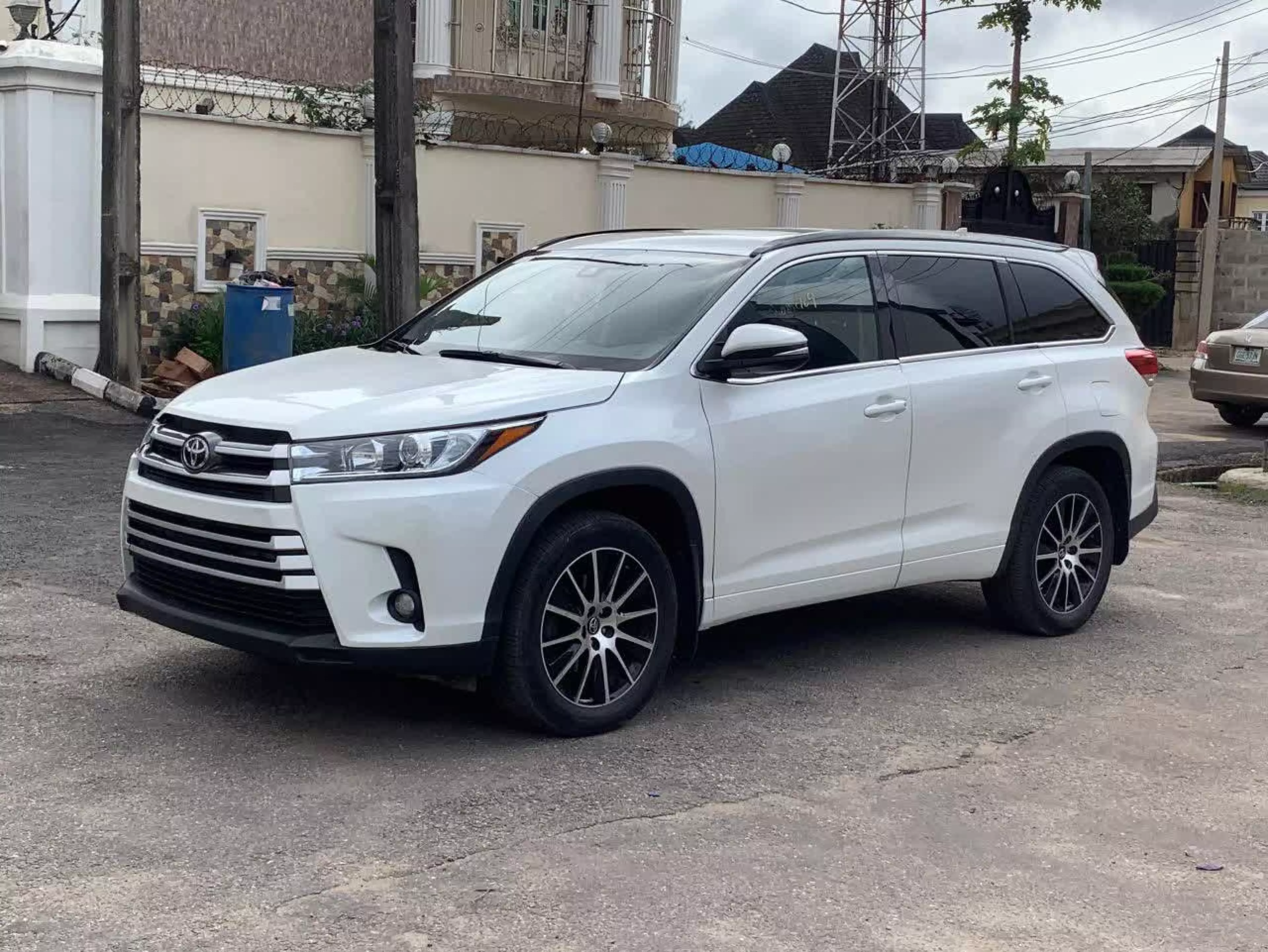 Toyota Highlander  - 2018