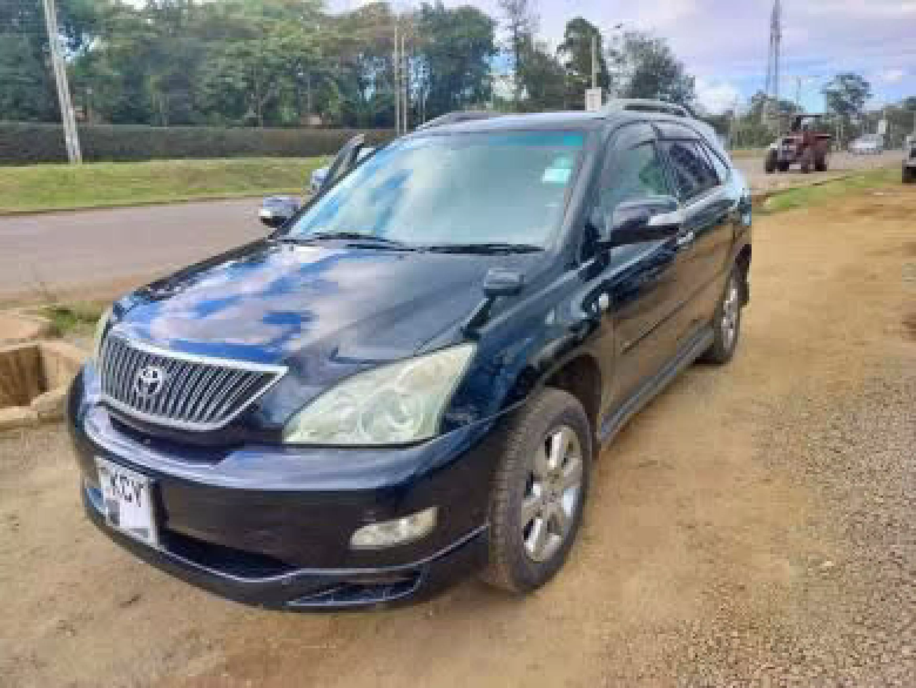 Toyota Harrier - 2012