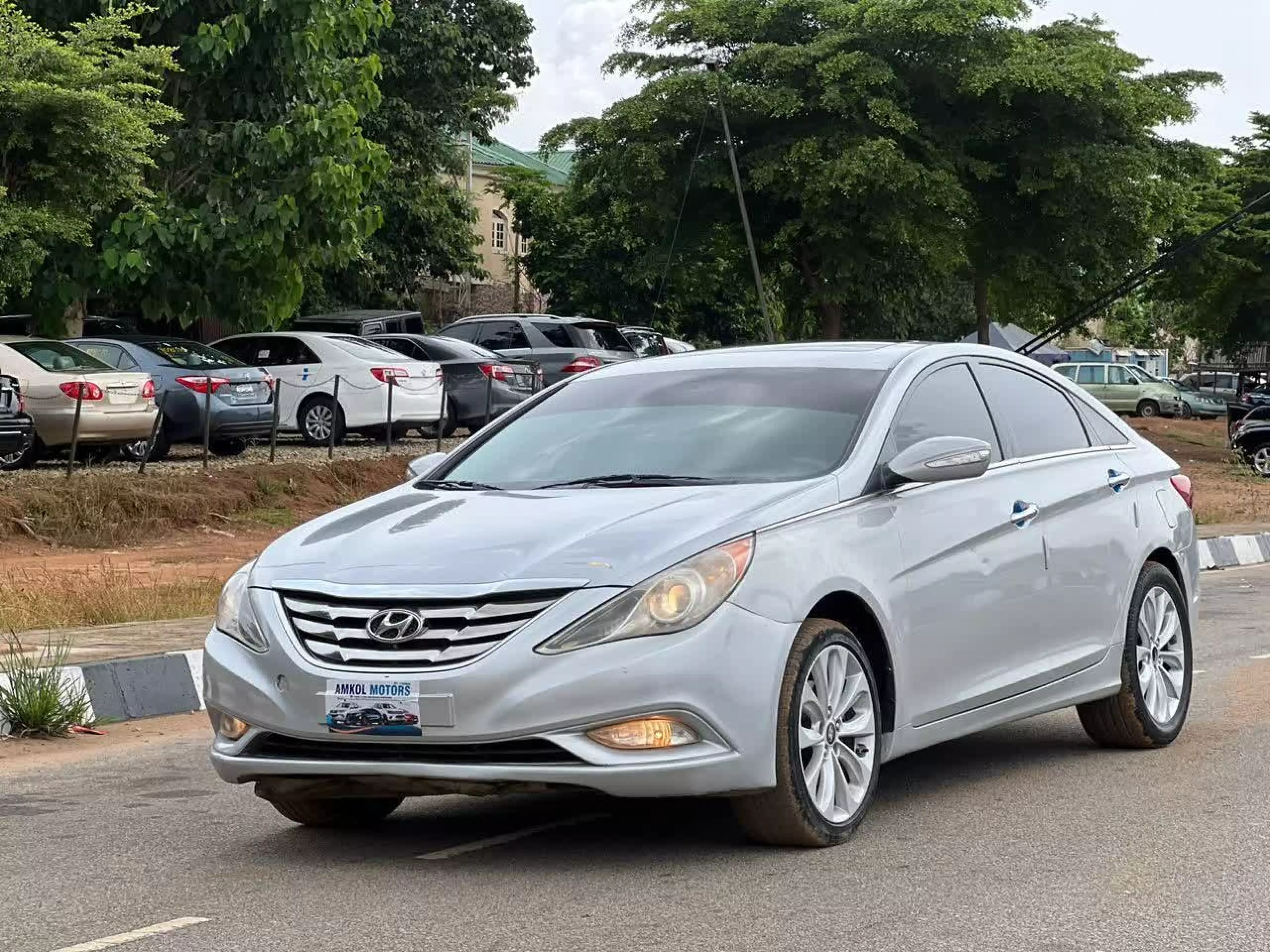 Hyundai Sonata - 2011