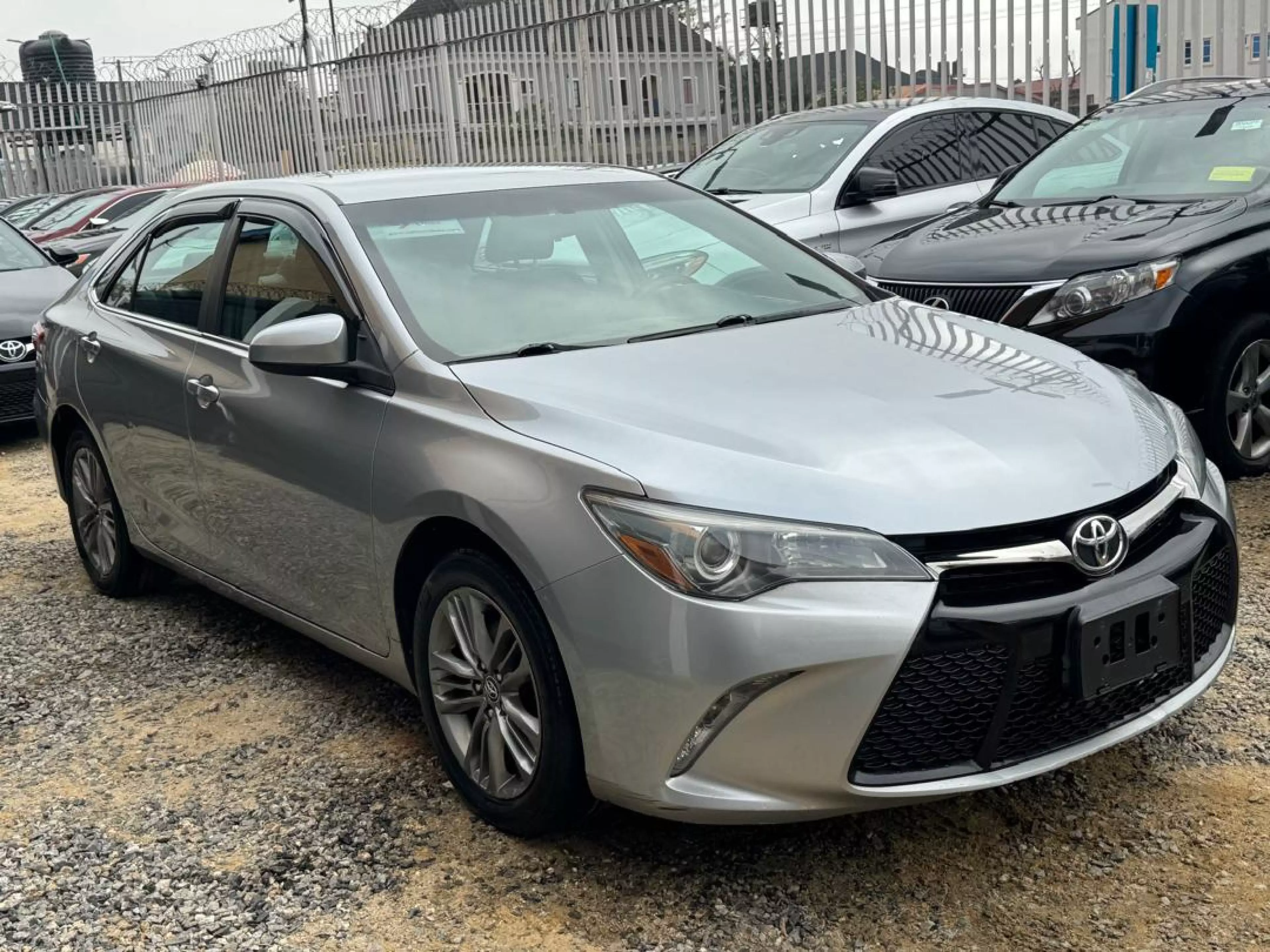 Toyota Camry - 2015