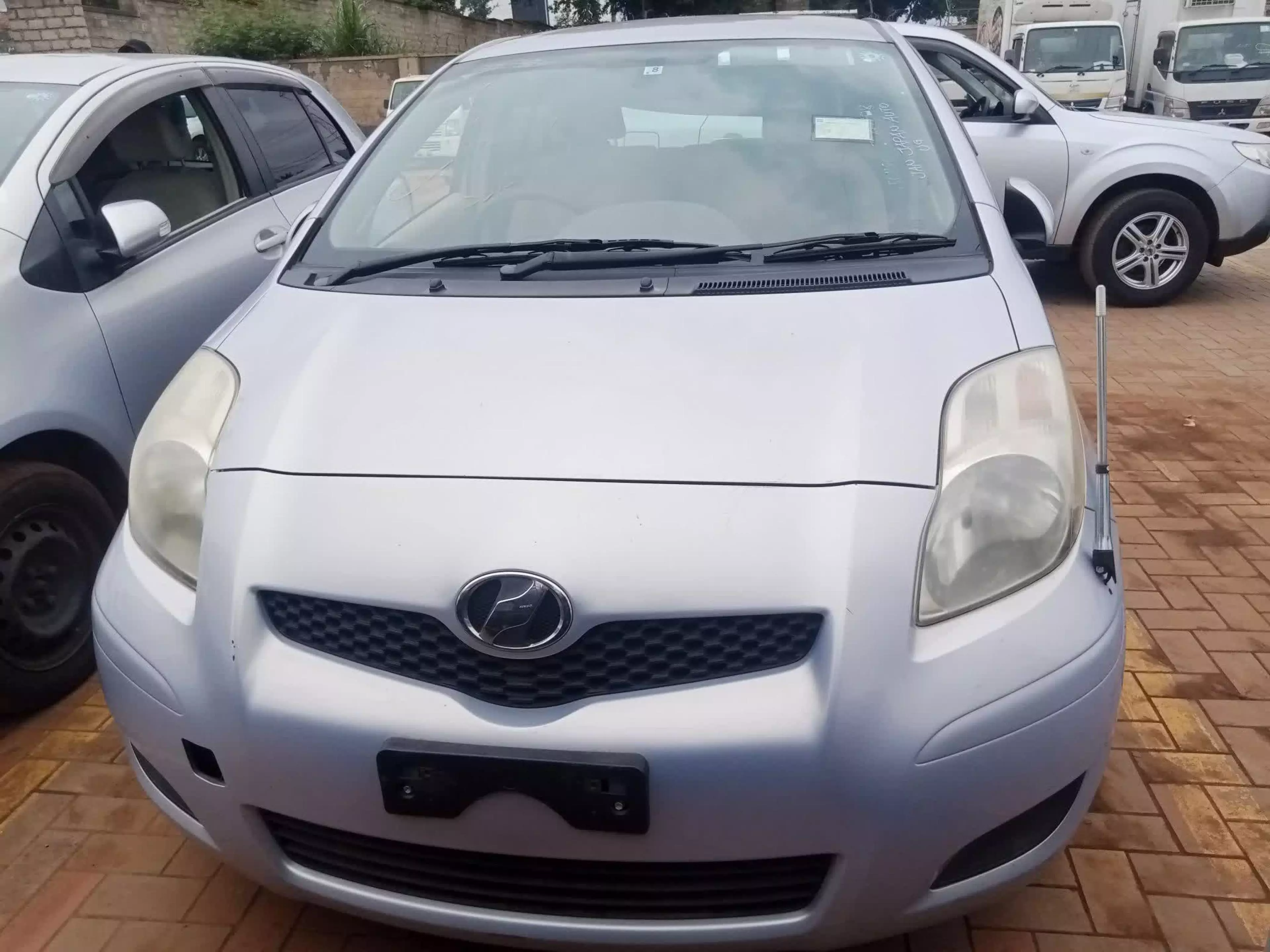 Toyota Vitz - 2009