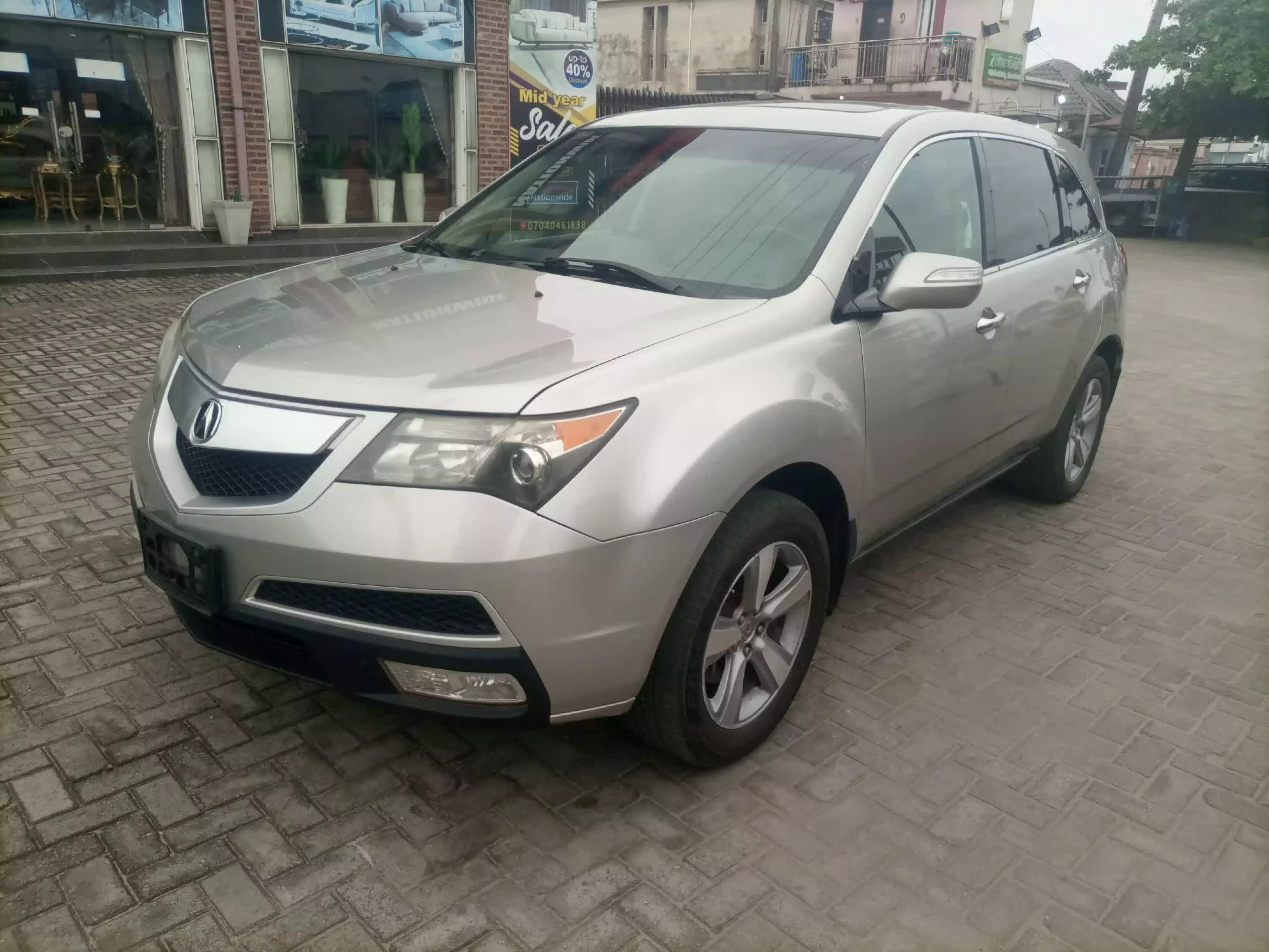 Acura MDX  - 2011