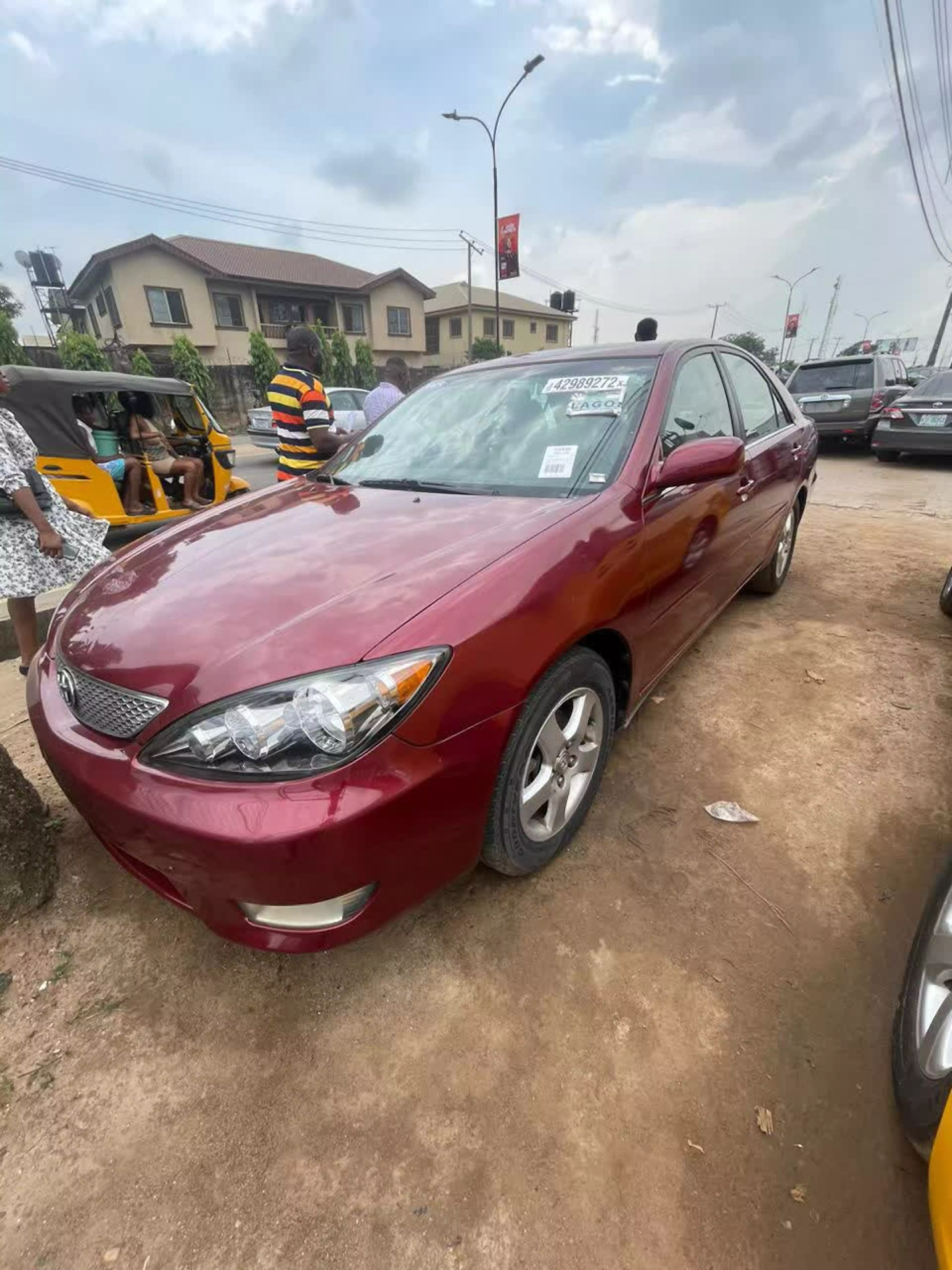 Toyota Camry  - 2005