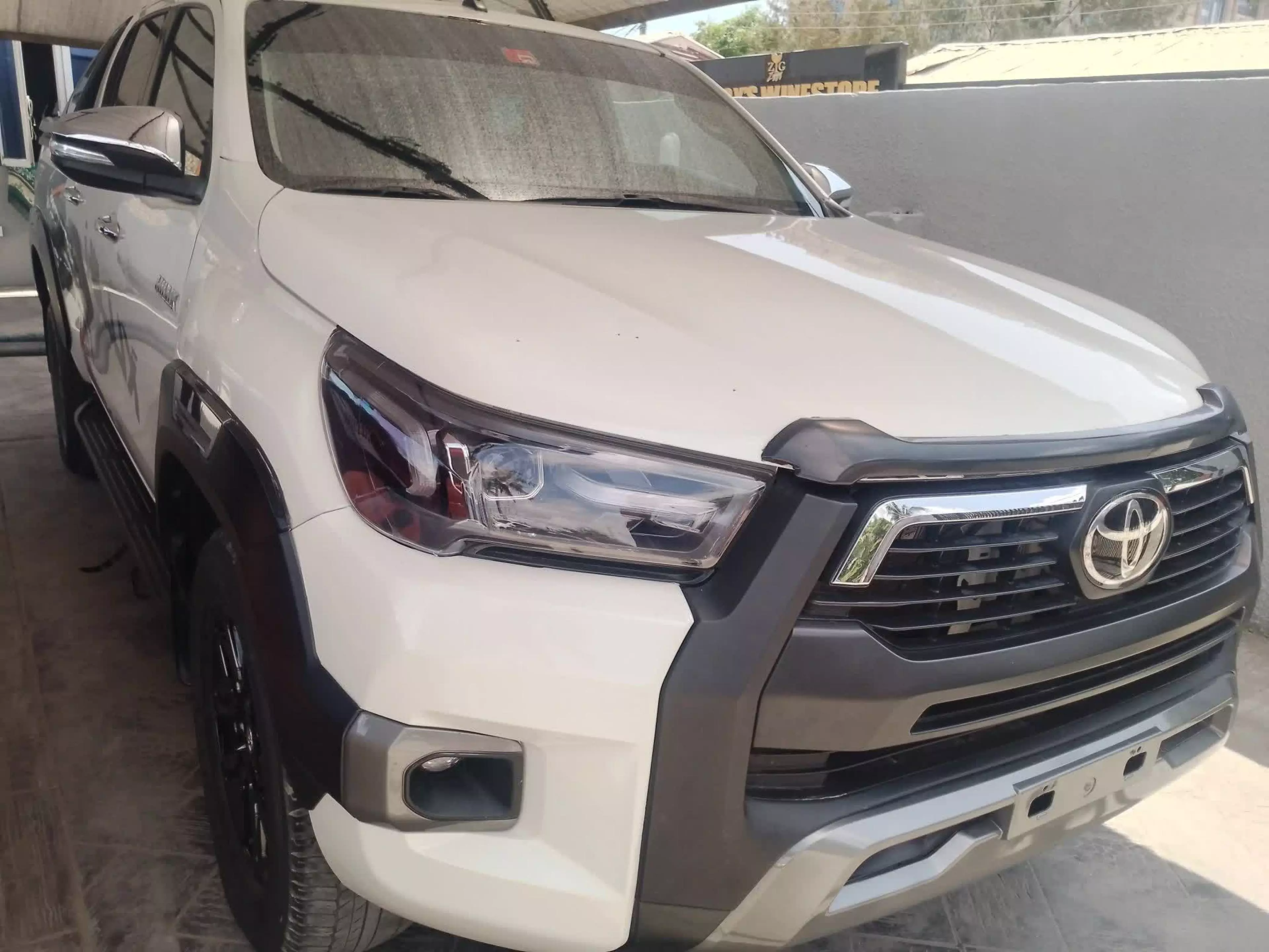 Toyota Hilux  - 2016