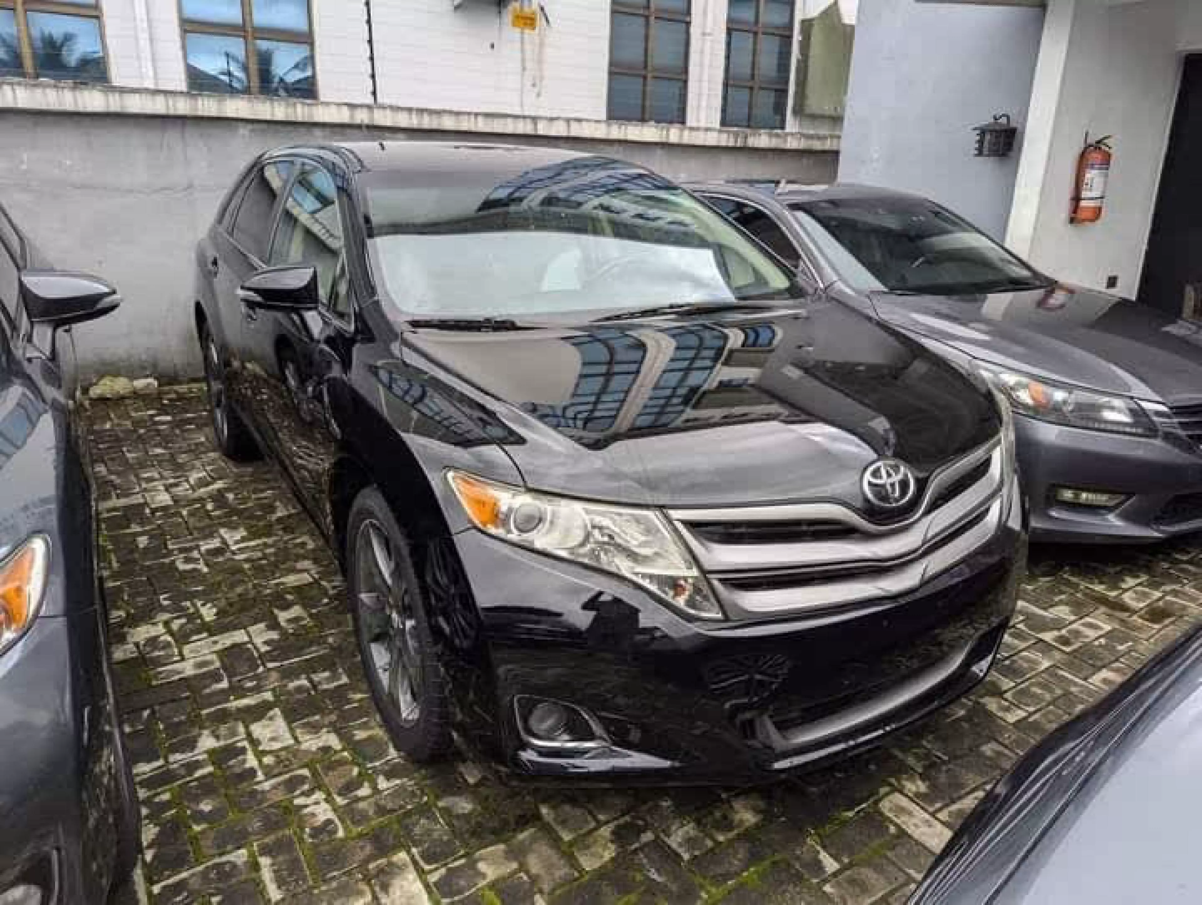 Toyota Venza  - 2011