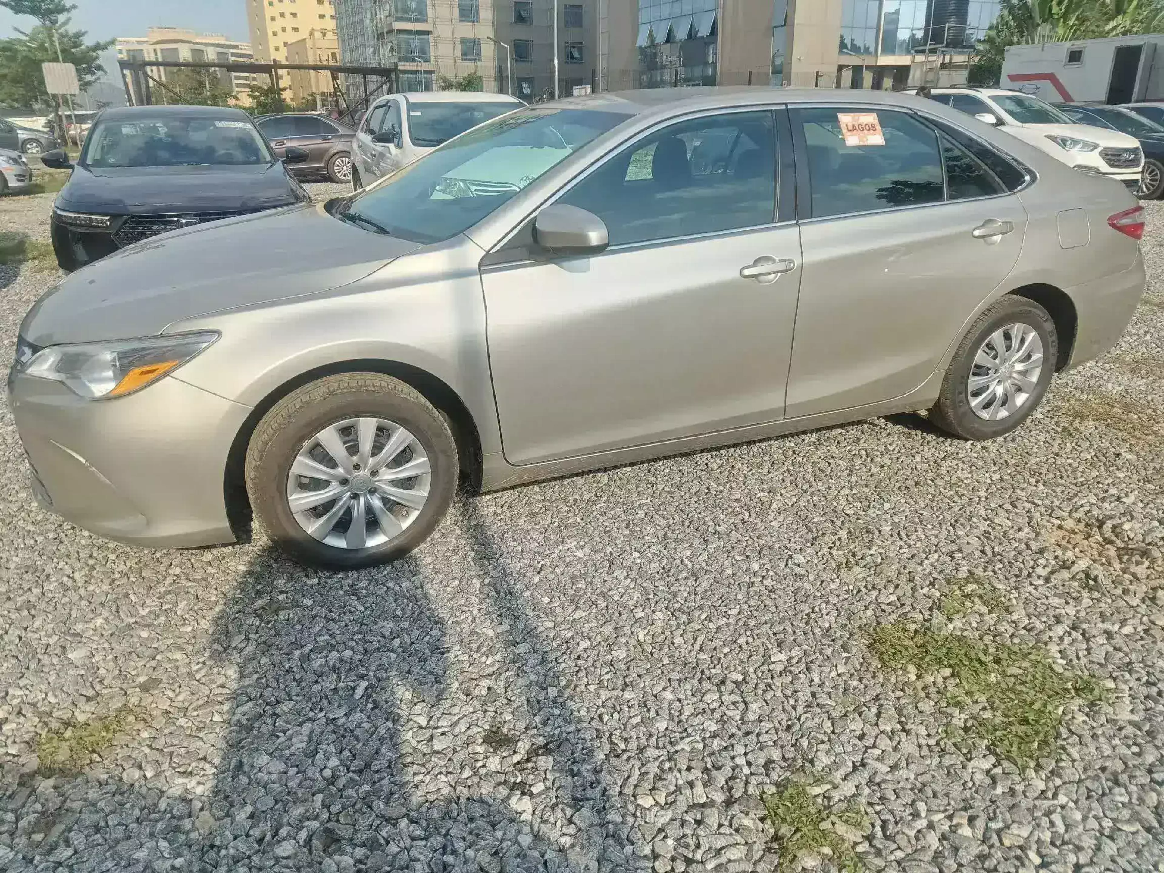 Toyota Camry - 2015