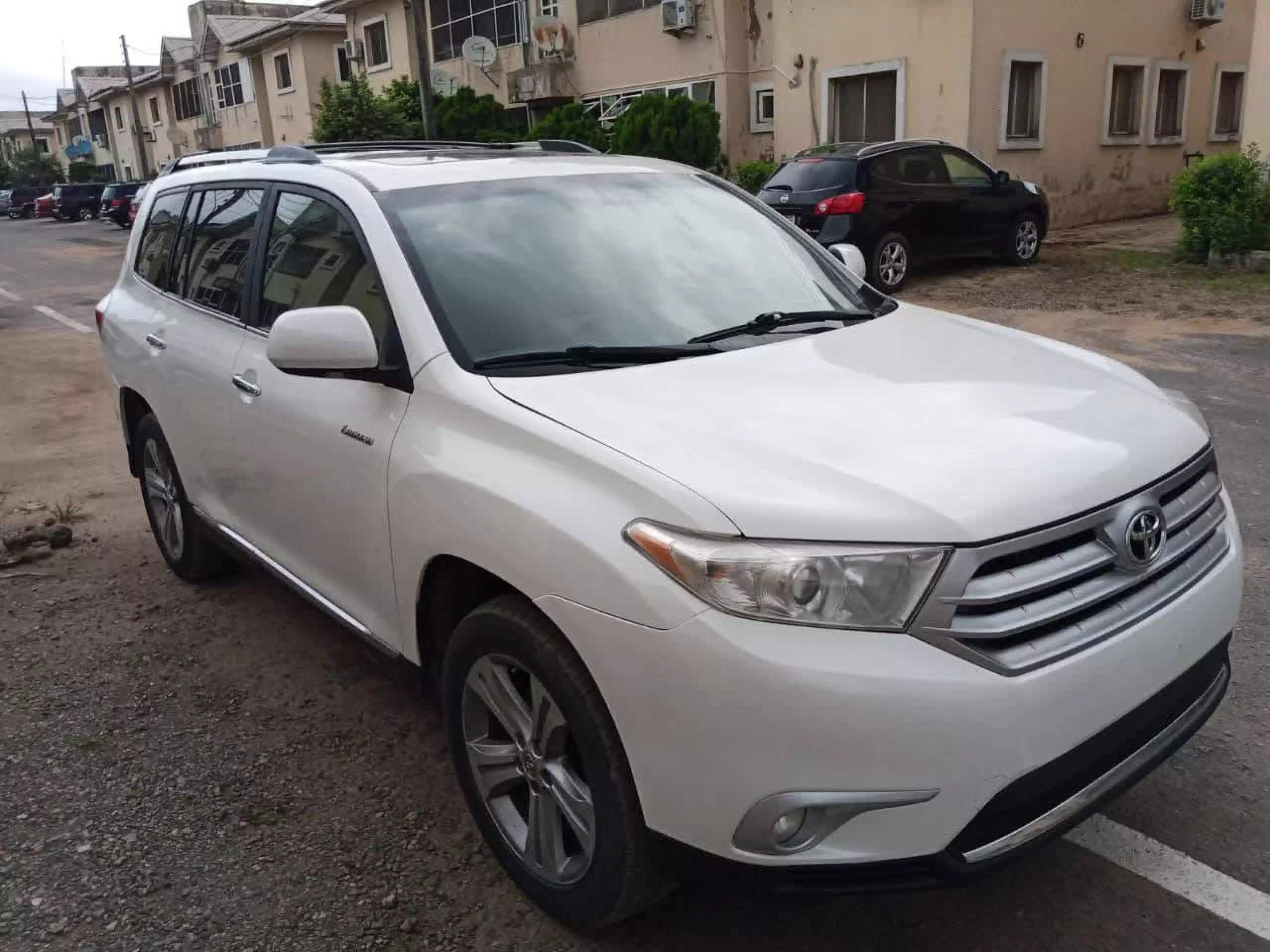 Toyota Highlander - 2011