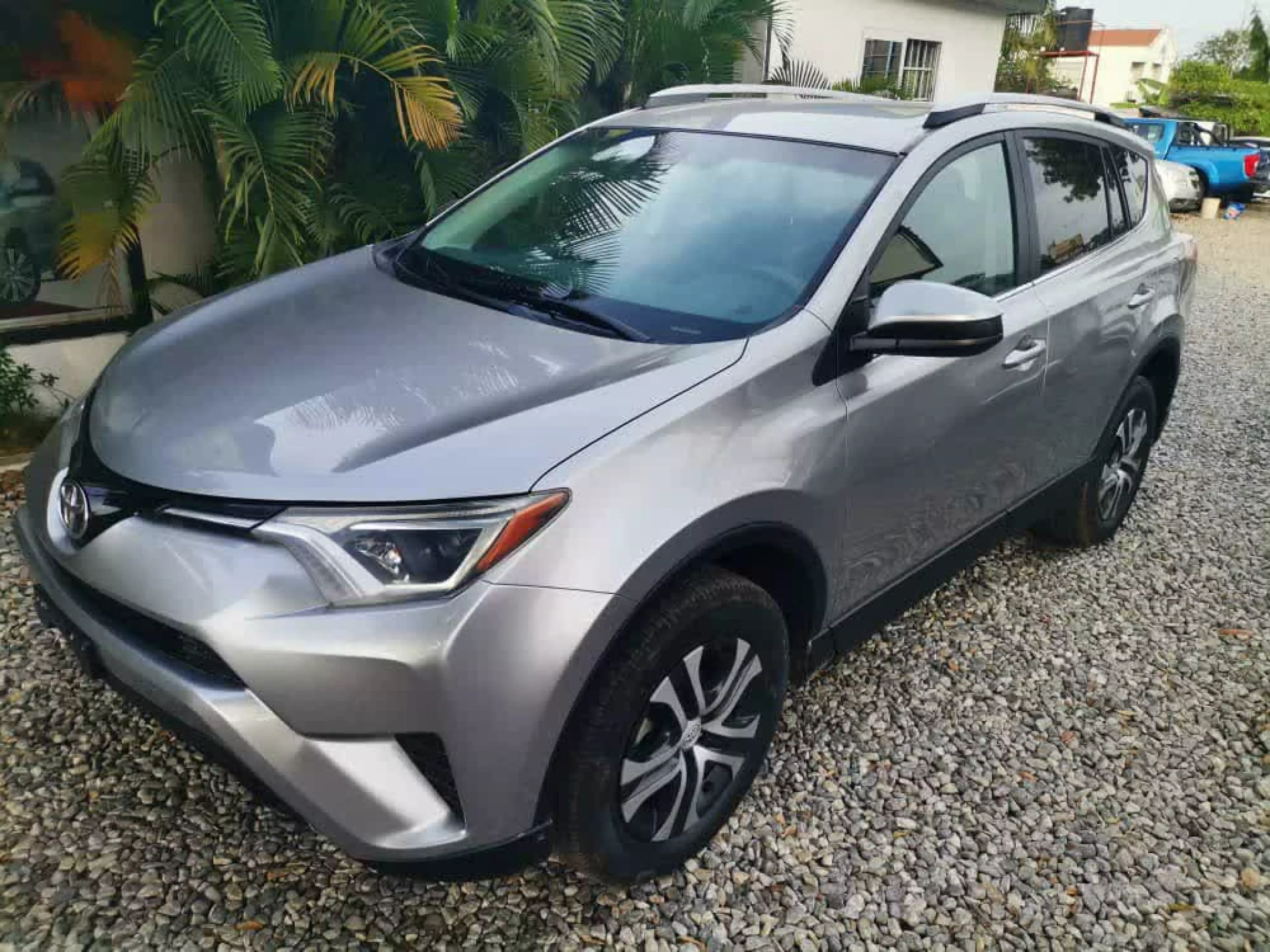 Toyota RAV 4  - 2017