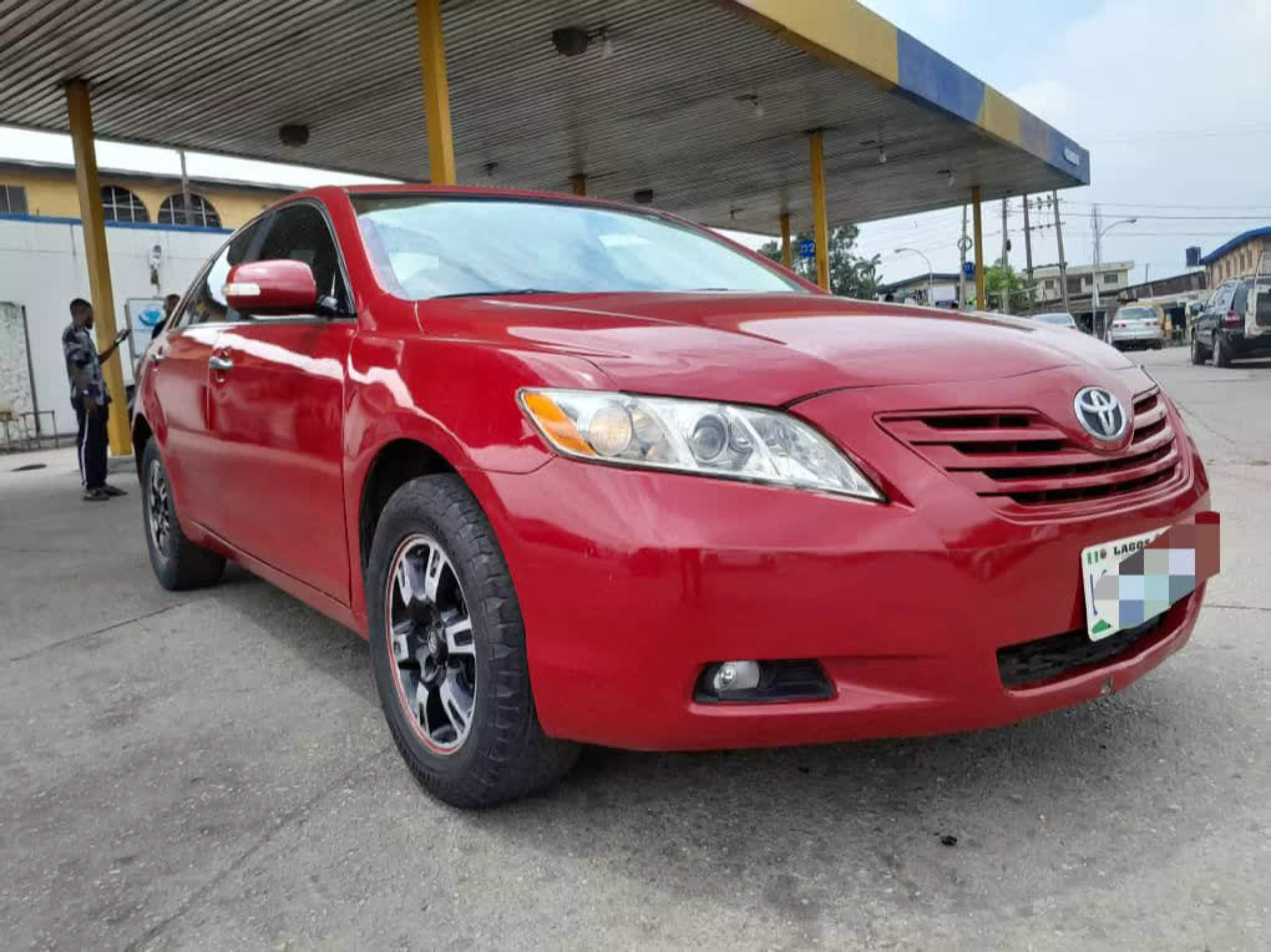 Toyota Camry - 2009