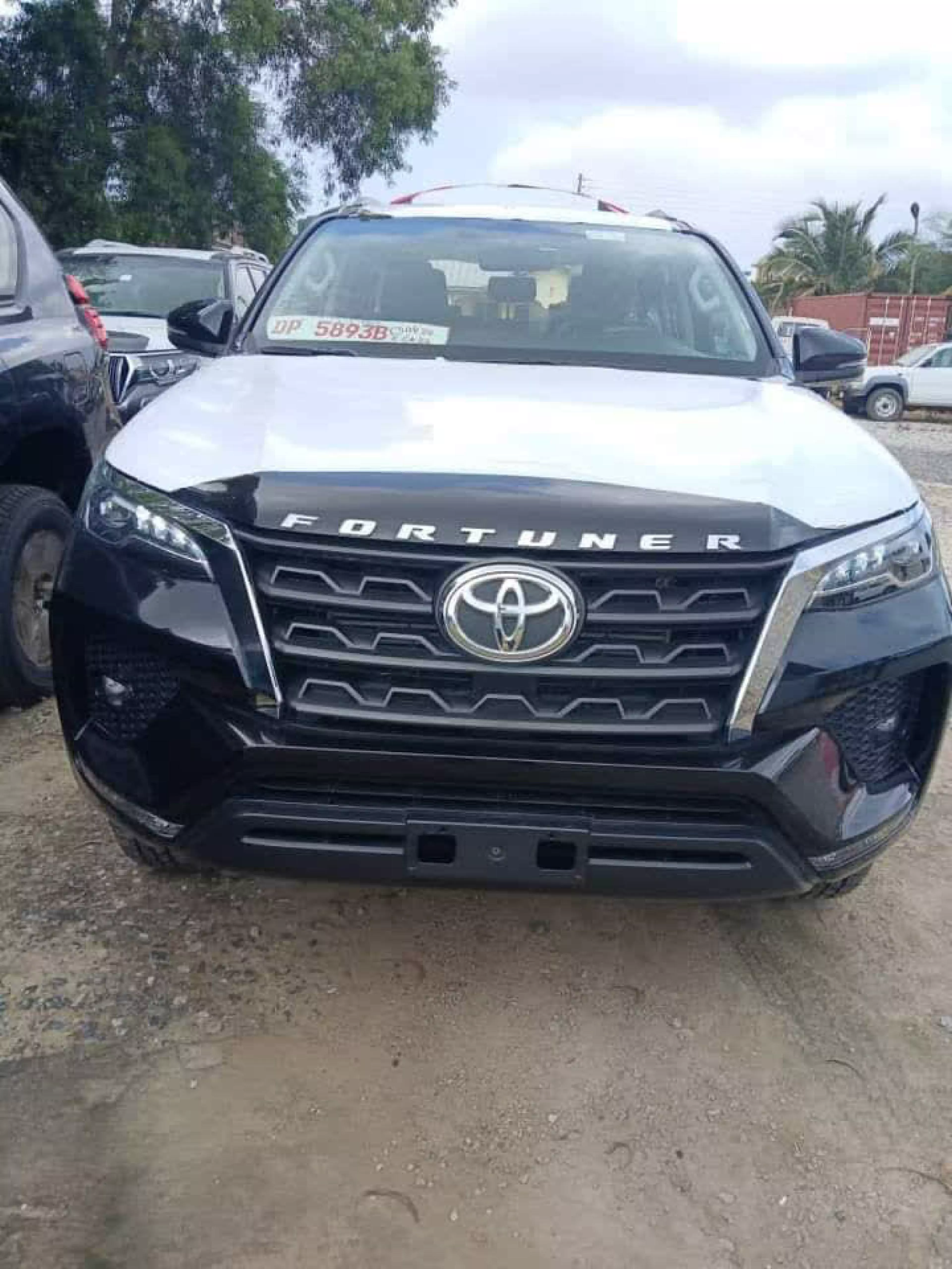 Toyota Fortuner  - 2023