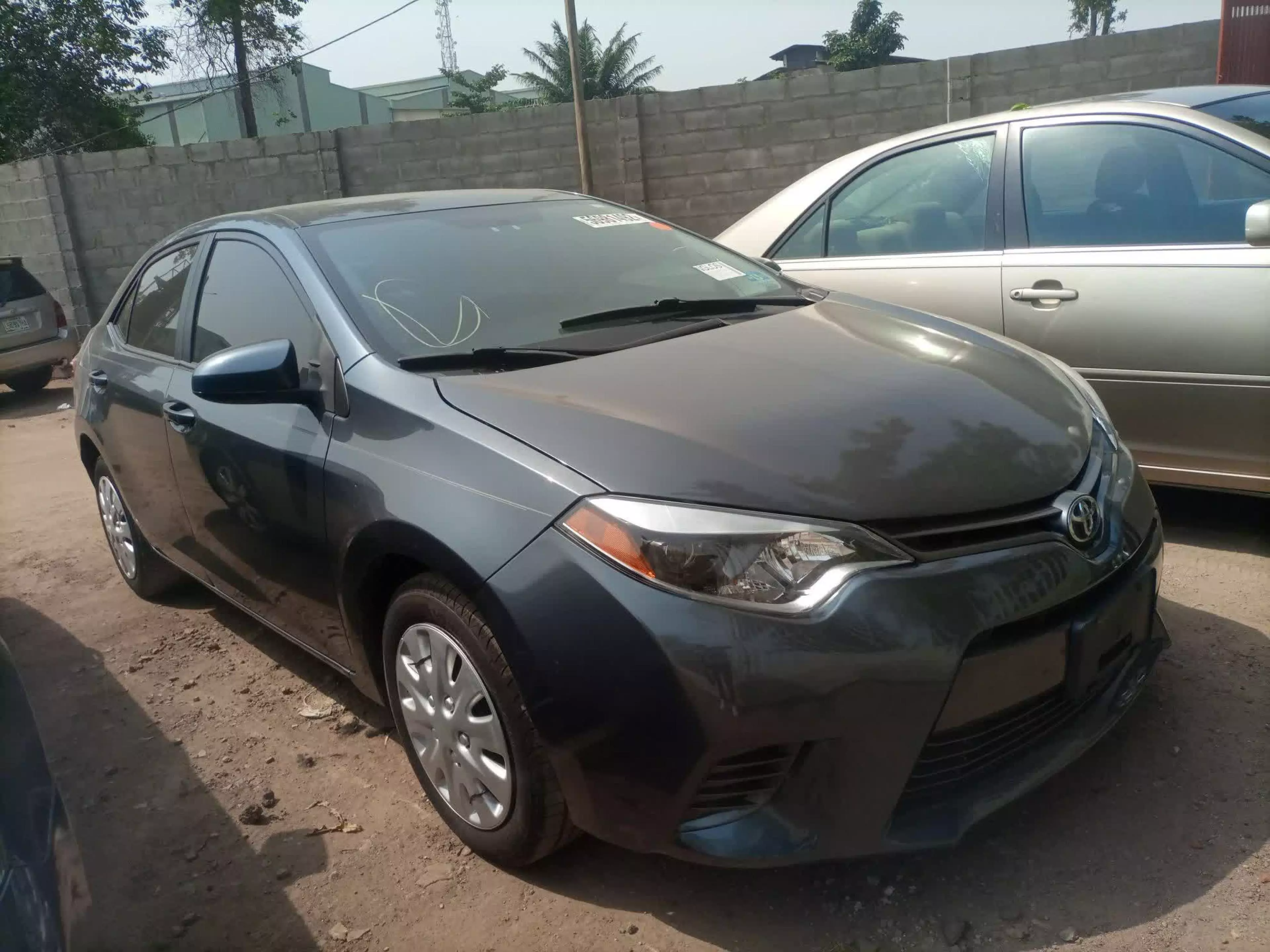 Toyota Corolla - 2015