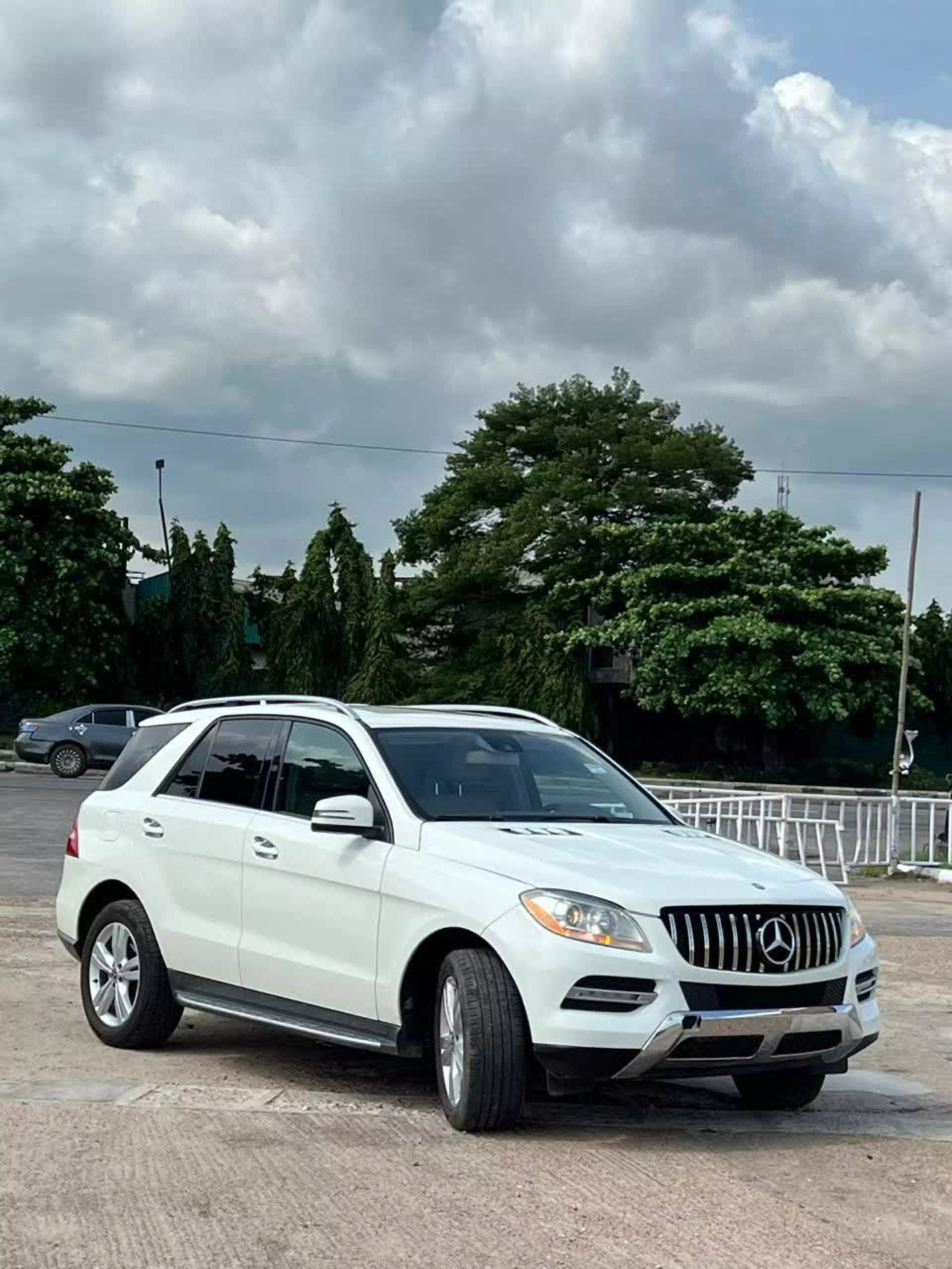 Mercedes-Benz ML 350  - 2013