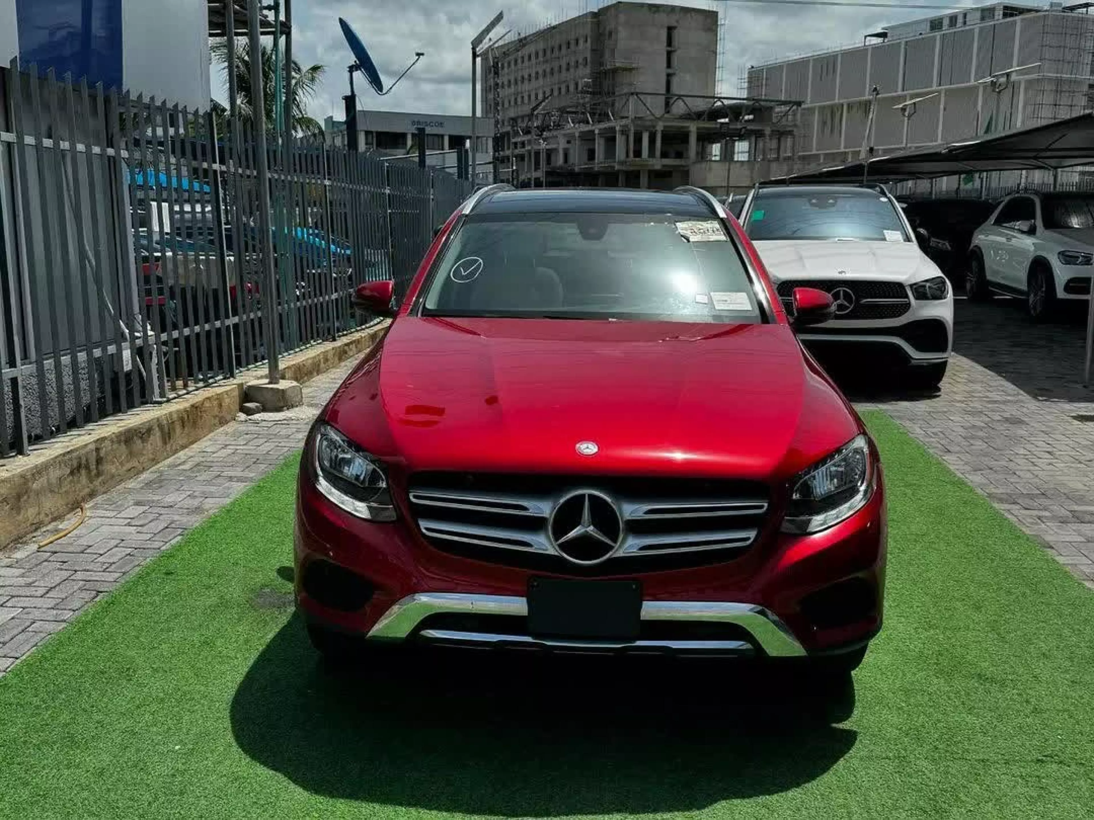 Mercedes-Benz GLC 300 - 2016