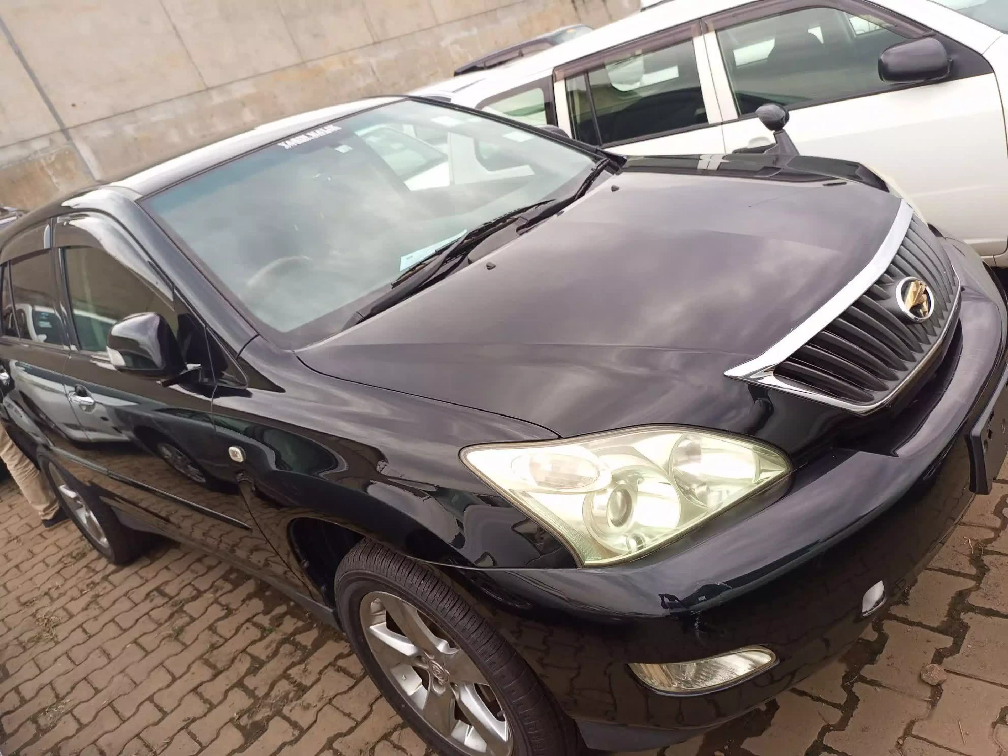 Toyota Harrier - 2008