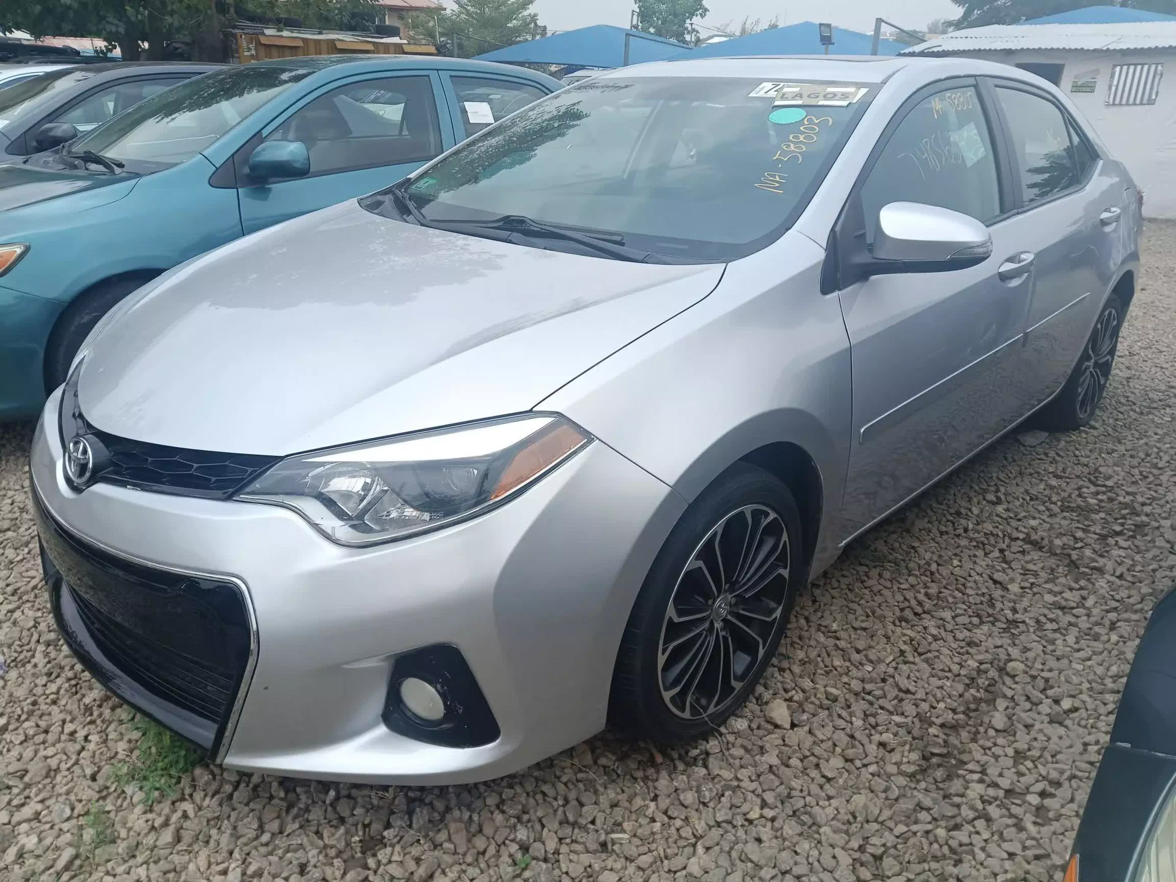 Toyota Corolla  - 2014