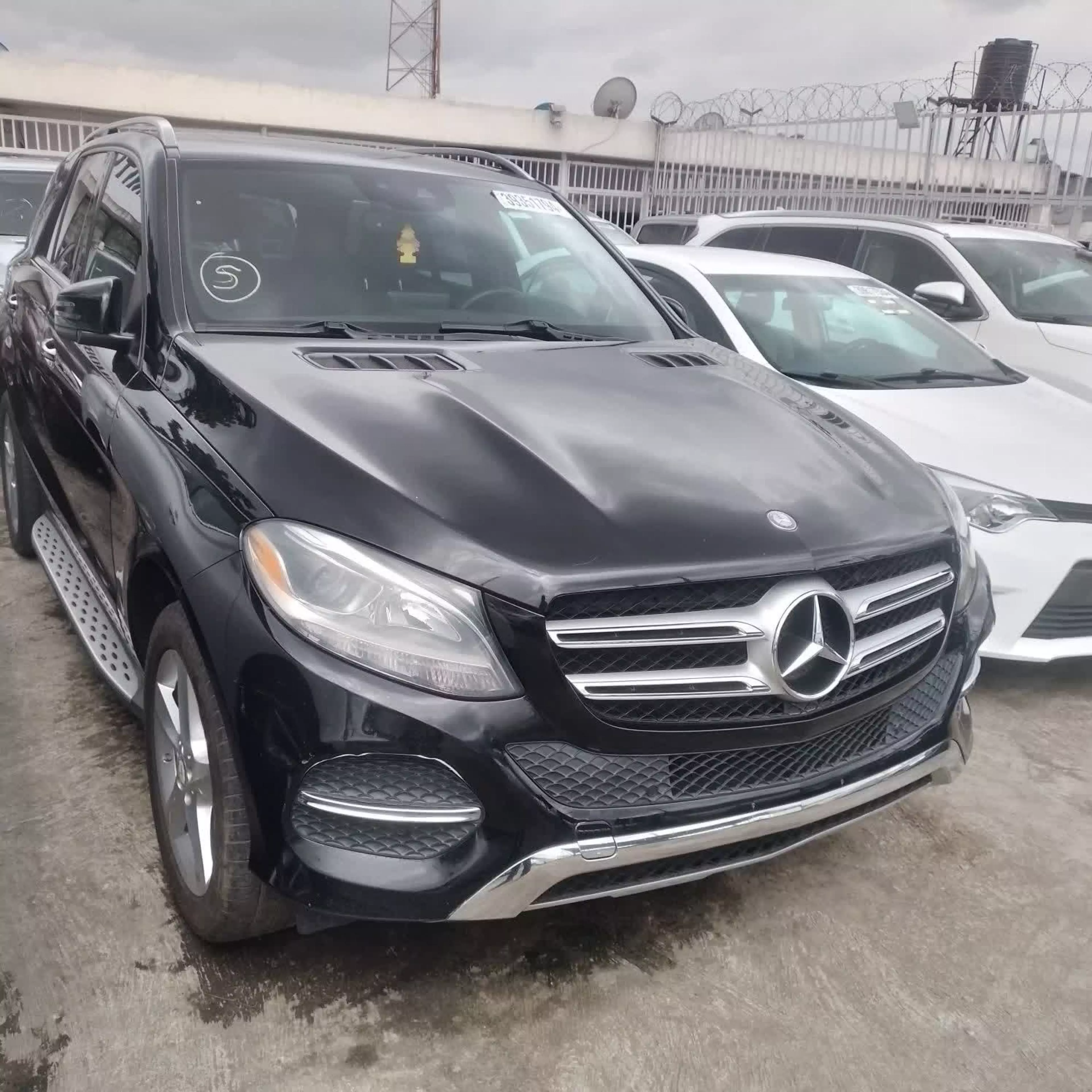 Mercedes-Benz GLE 350  - 2016