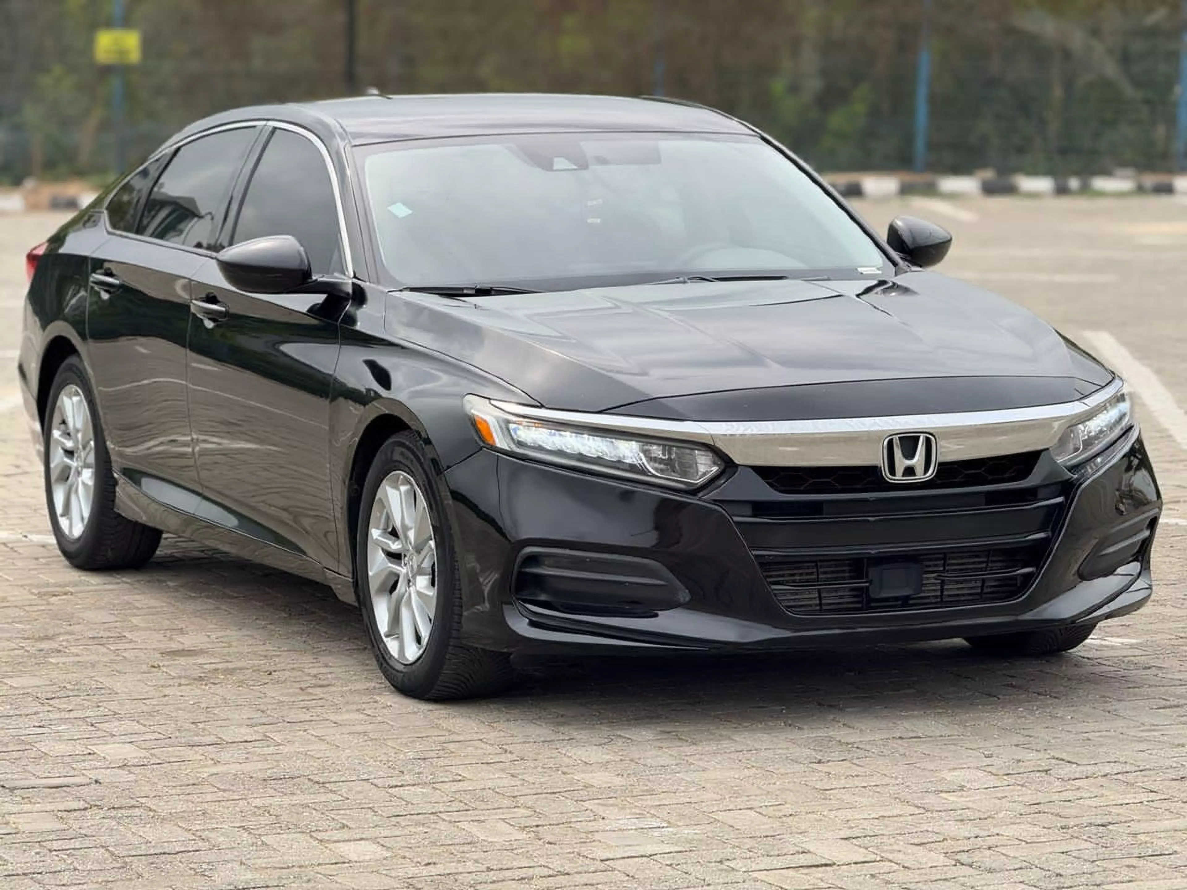 Honda Accord - 2018