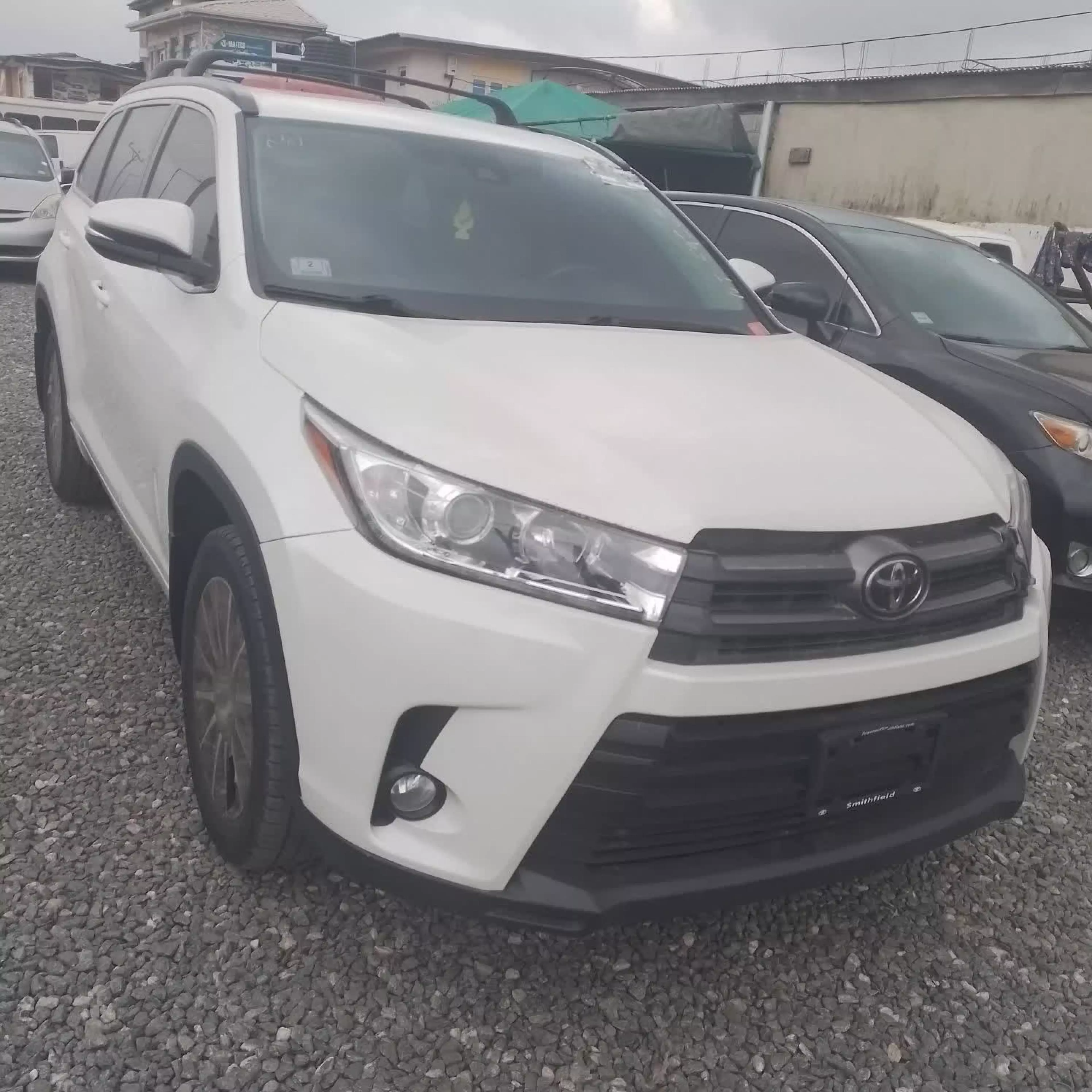 Toyota Highlander - 2017