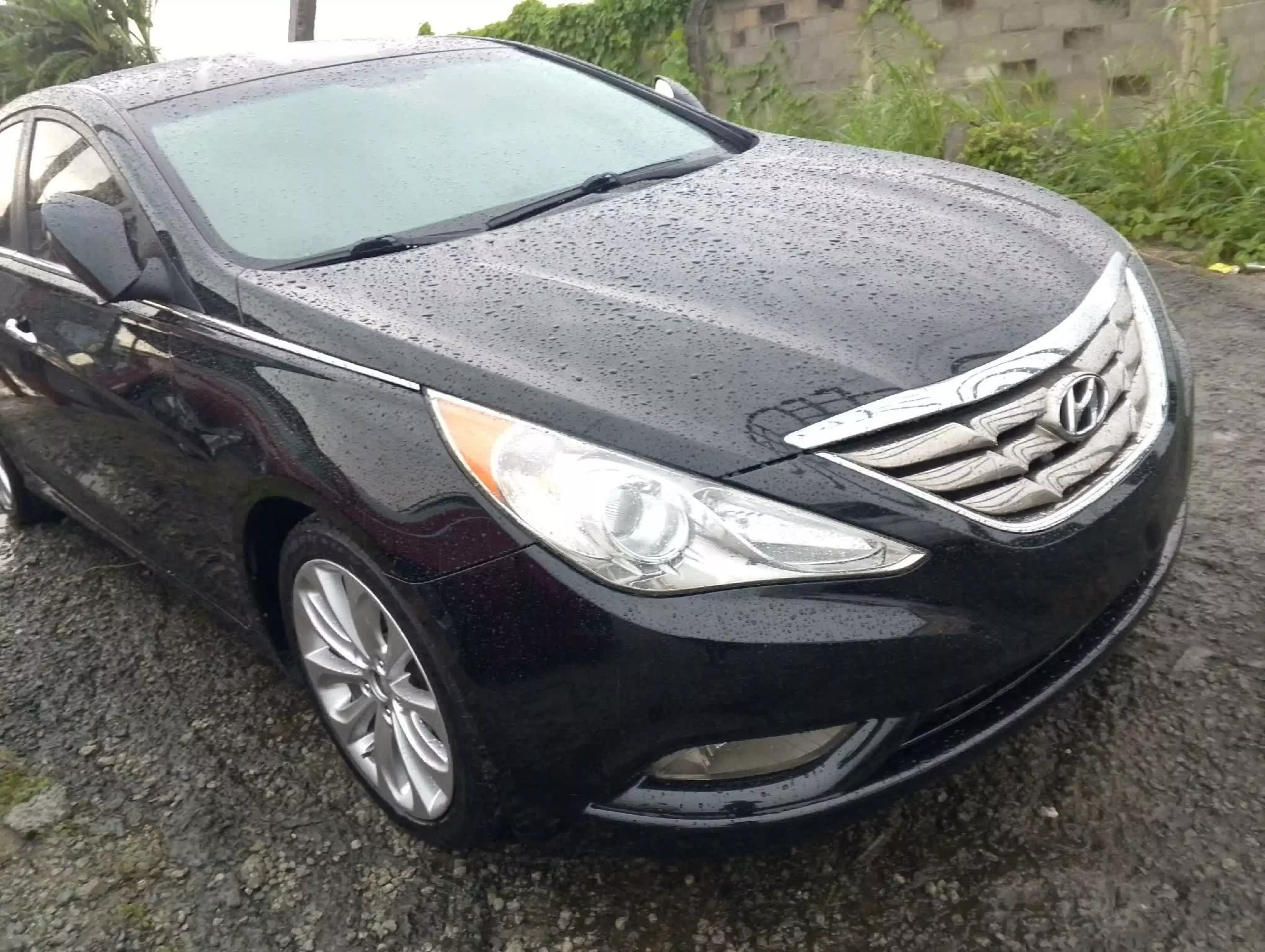 Hyundai Sonata - 2011