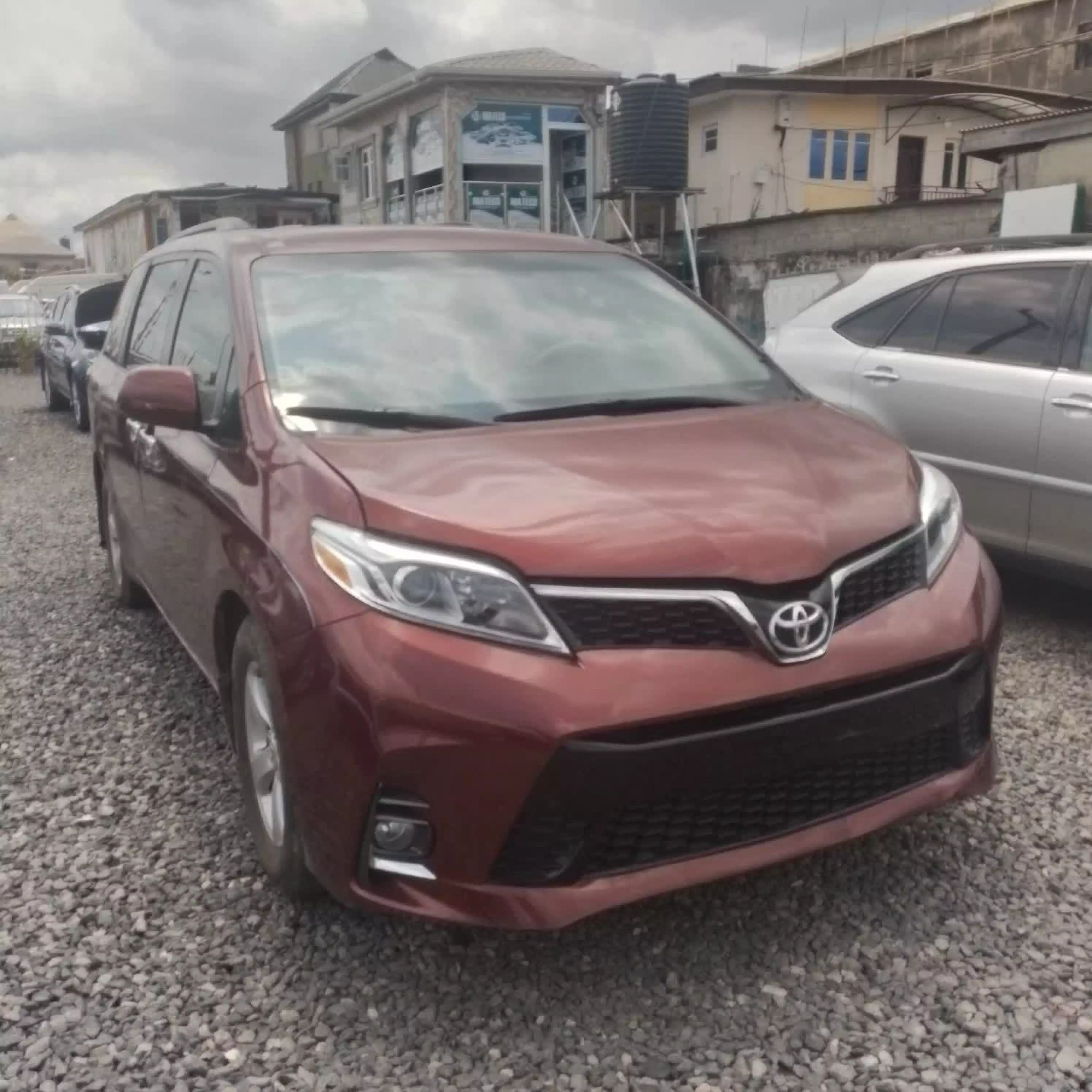 Toyota Sienna - 2015