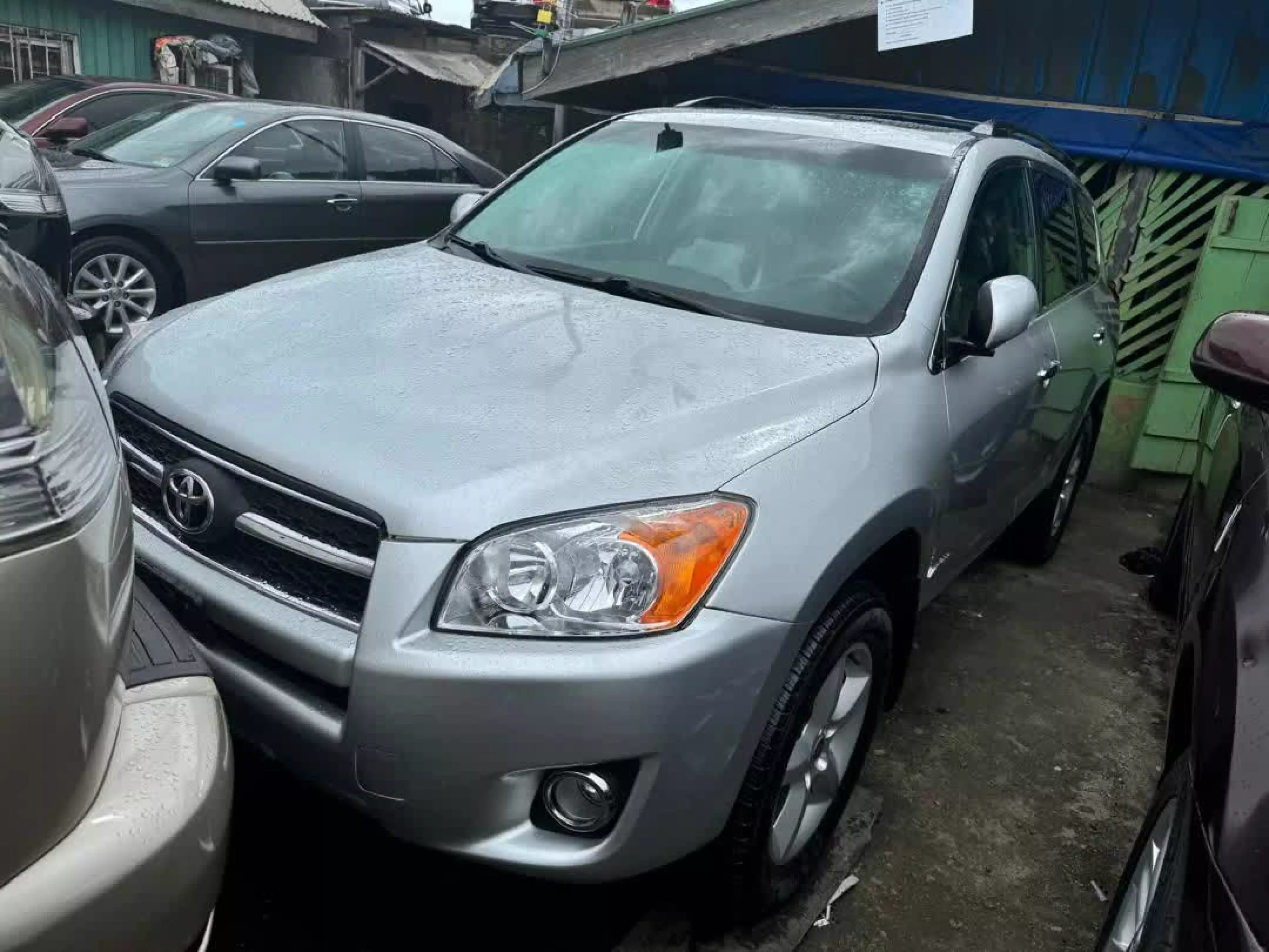 Toyota RAV 4 - 2012