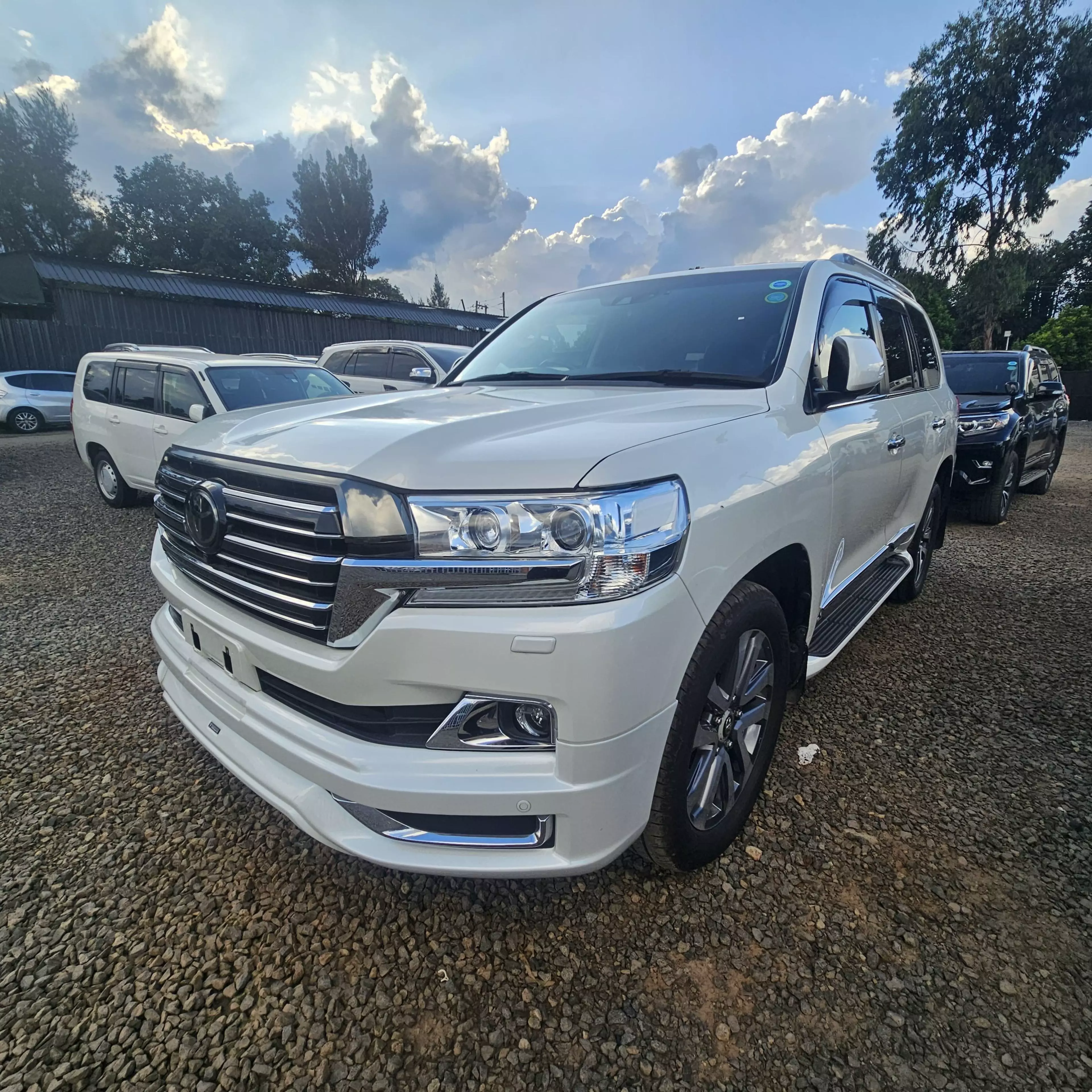 Toyota Landcruiser  V8 - 2017