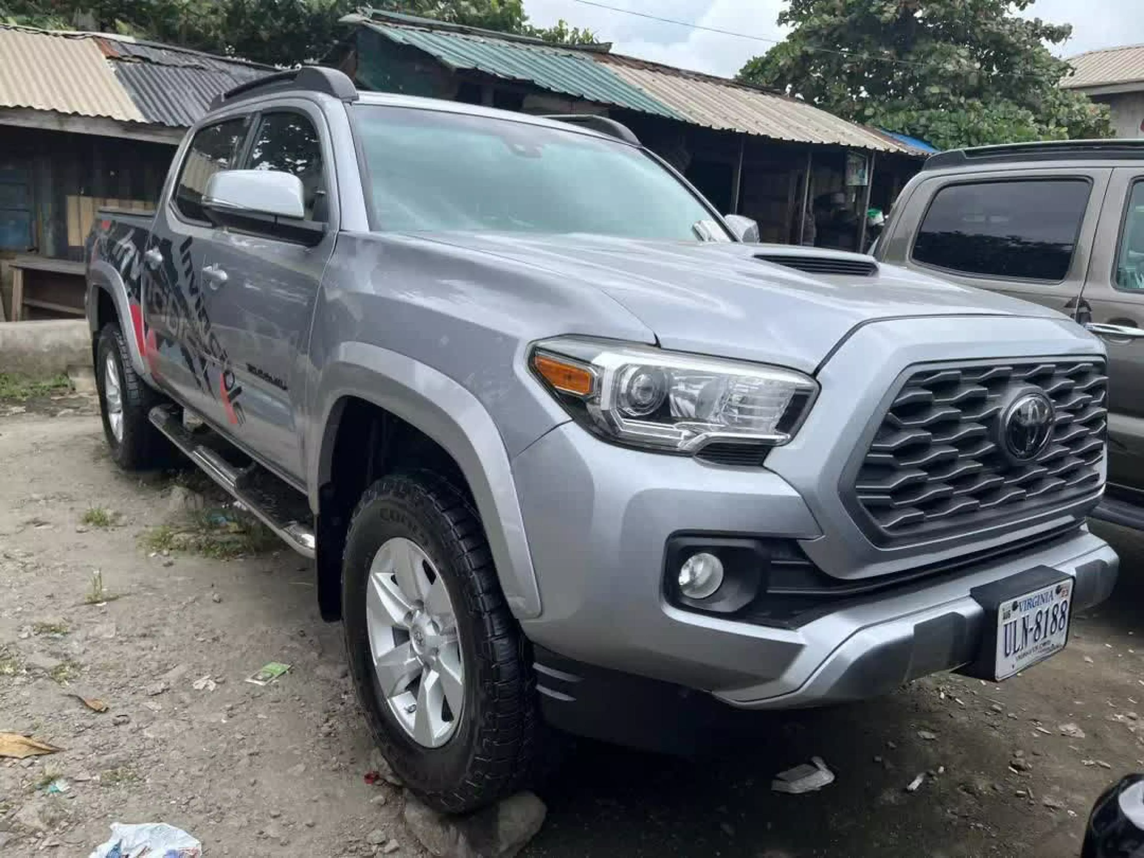 Toyota Tacoma  - 2021