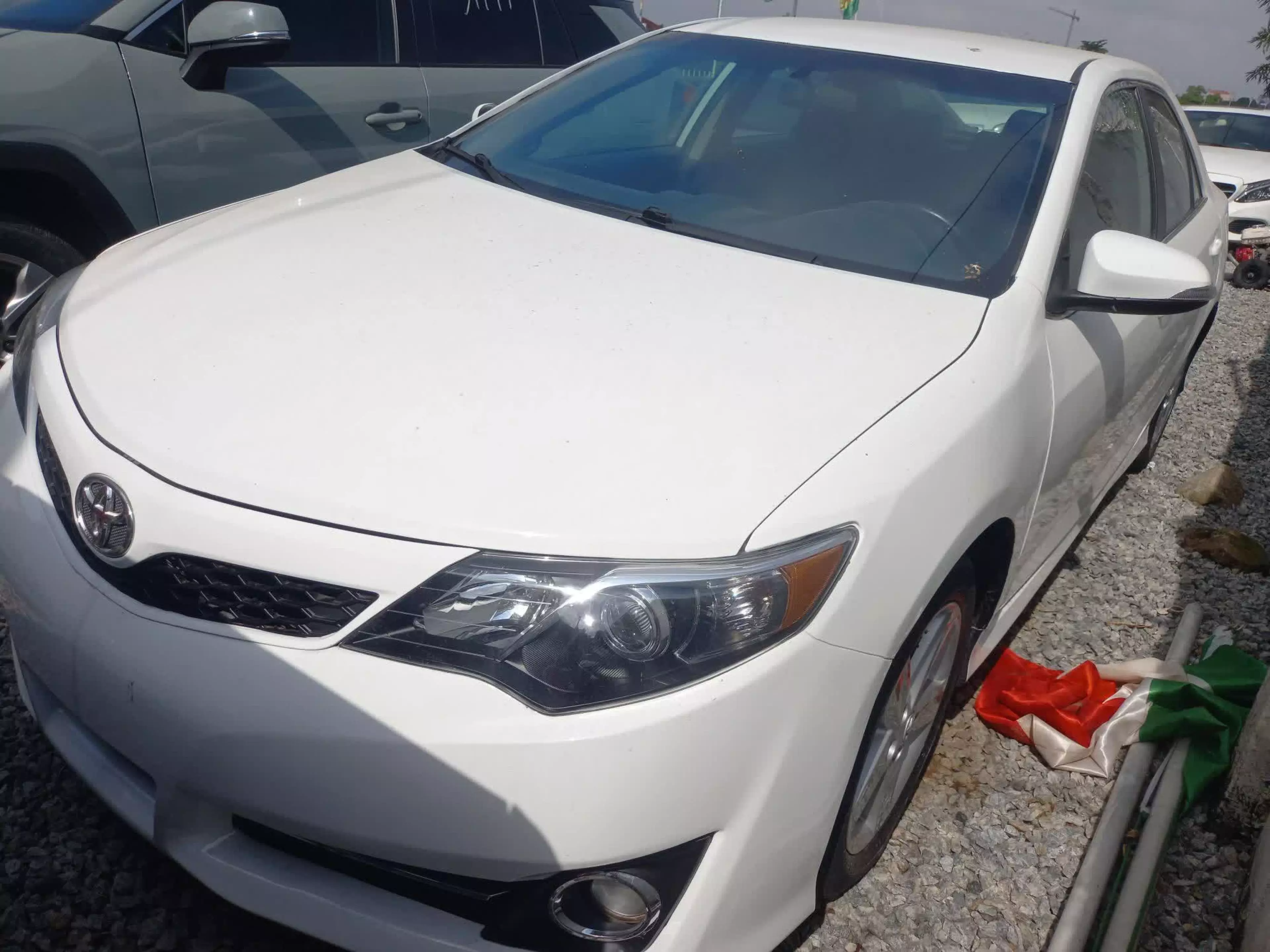 Toyota Camry  - 2014