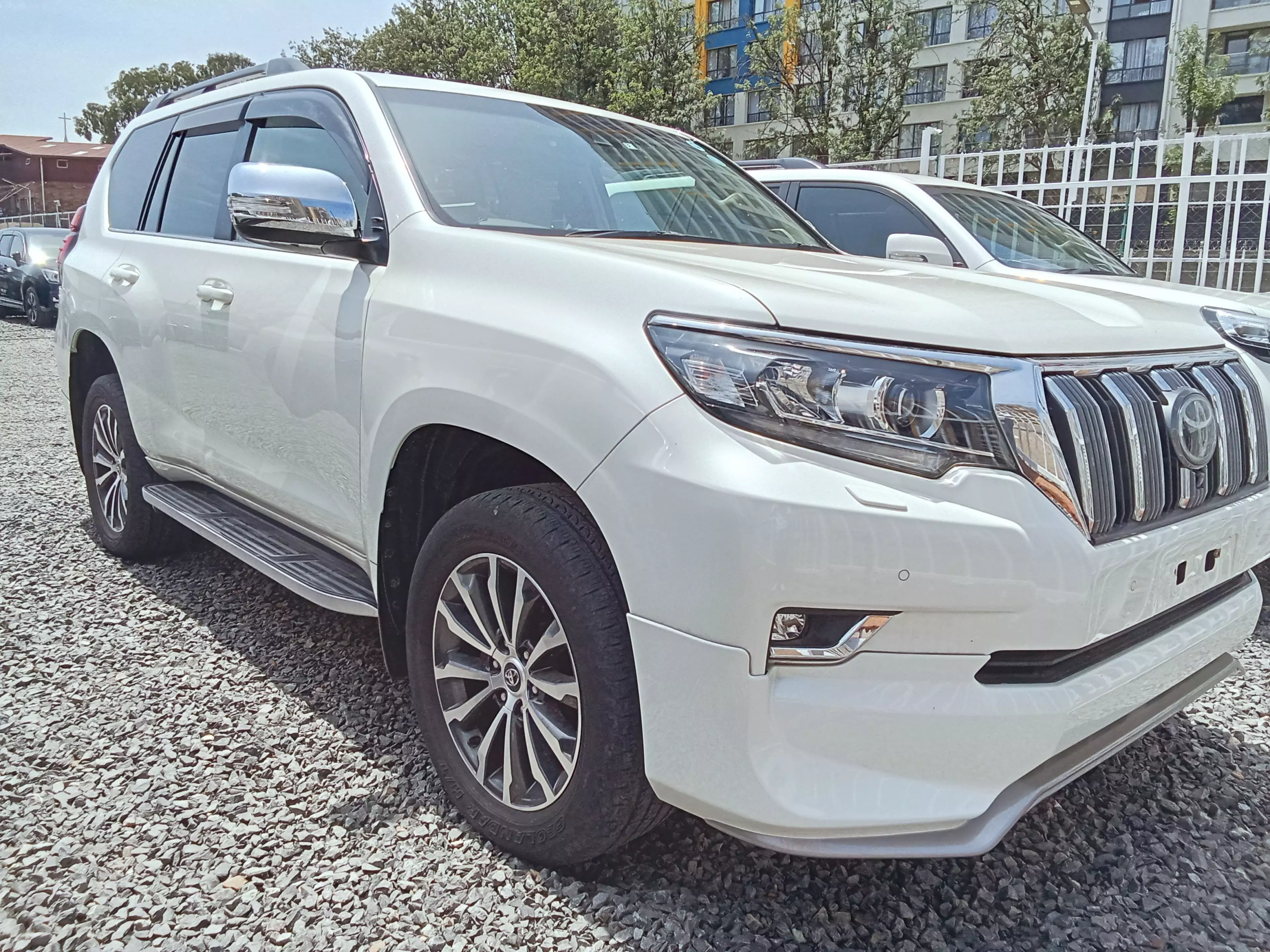 Toyota Landcruiser prado TX - 2017